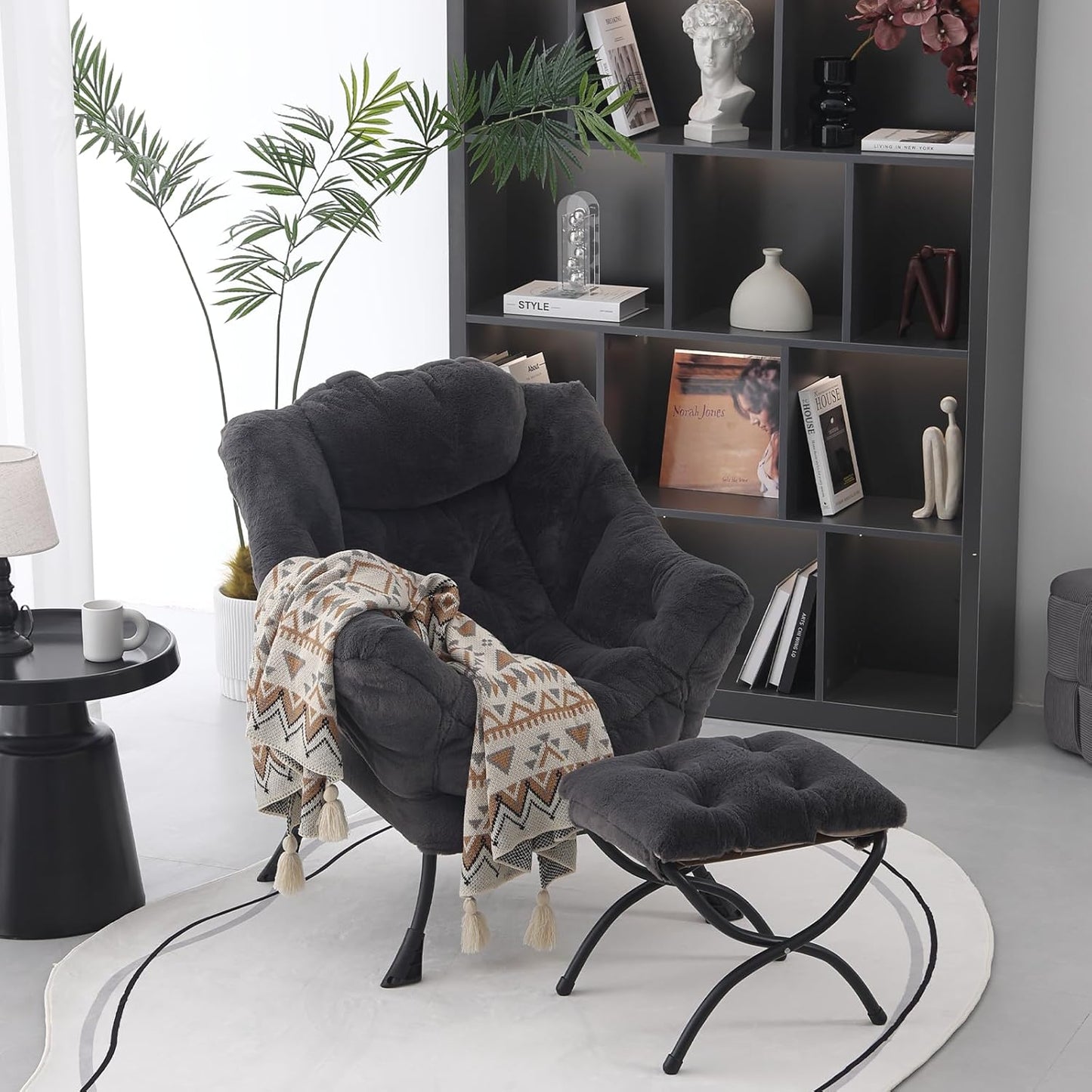 Lazy Chair with Folding Ottoman, Modern Accent Lounge Armchair with Armrests and a Side Pocket & Foldable Footstool, Leisure Reading Chair for Living Room, Bedroom, Dorm & Office, Plush Navy