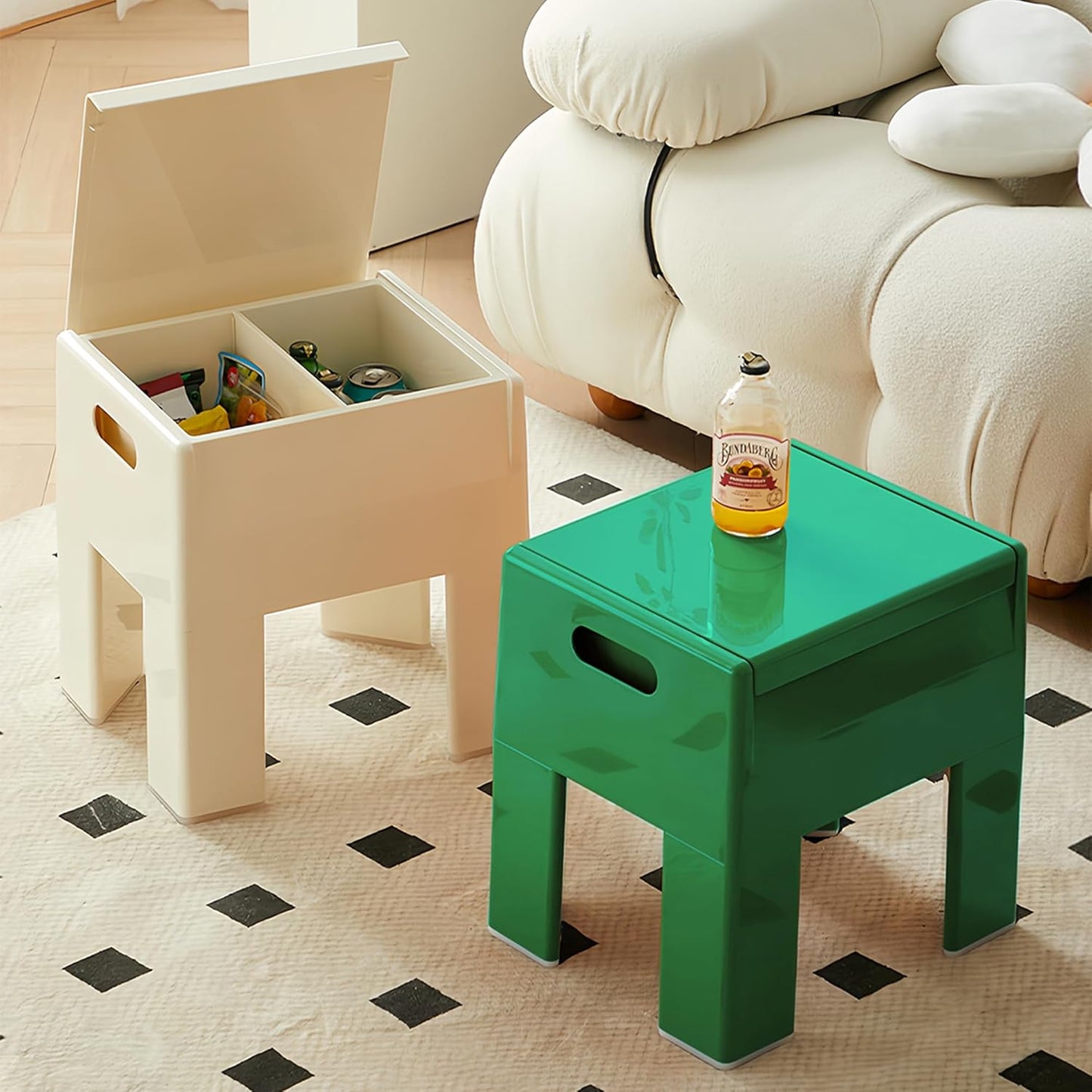 Nightstand Bedside with Storage Space, Multifunctional Colorful Plastic End Table Small Side Table for Bedroom, Dorm and Small Spaces, Easy Assembly(14.7" D x 11.8" W x 15.8" H, Green)