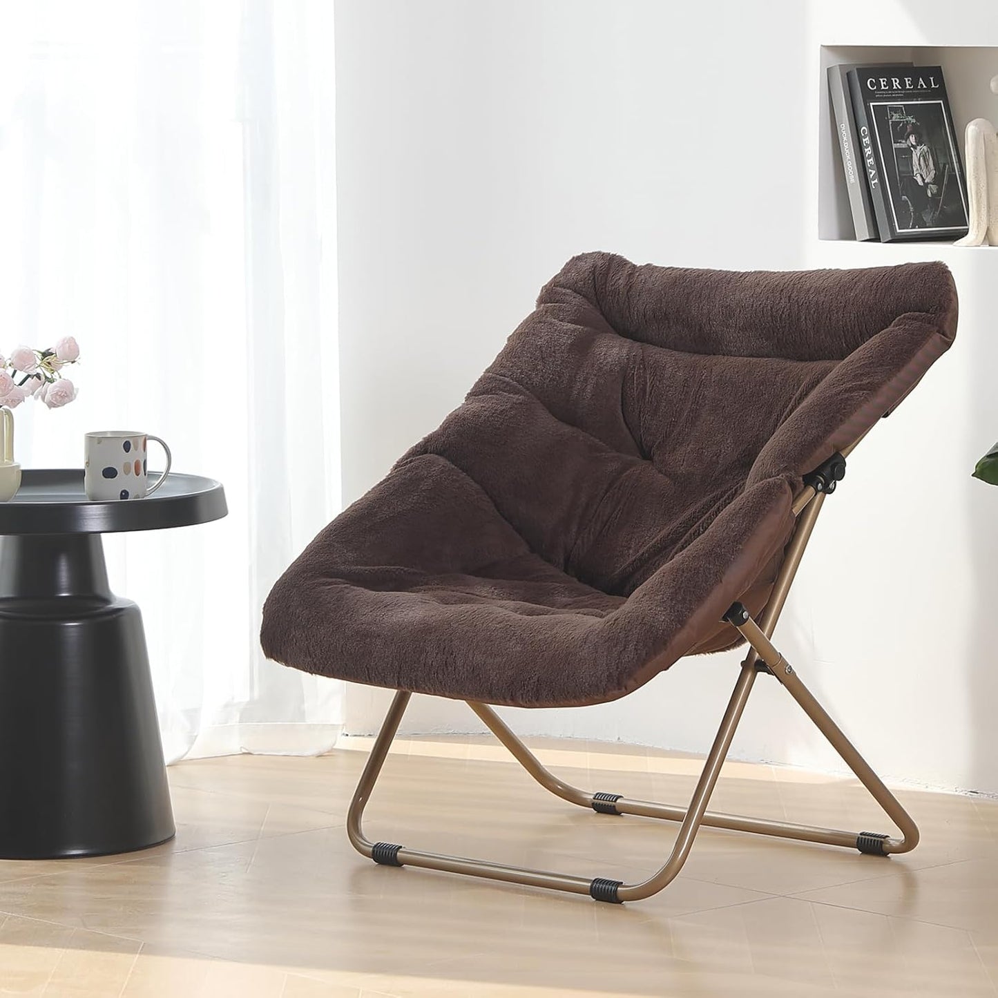 Saucer Chair, Comfy Bedroom Chairs, Oversized Folding Faux Fur Chair, Foldable Metal Frame Chair for Bedroom, Living Room, Balcony, Patio, Study, Playroom (Coffee)