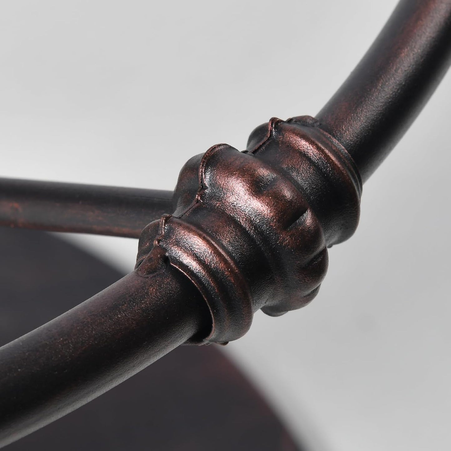 Diwhy Industrial Pub Table 23.6" Iron Round Desktop 37.4" Height Cast Iron Bar Table Copper