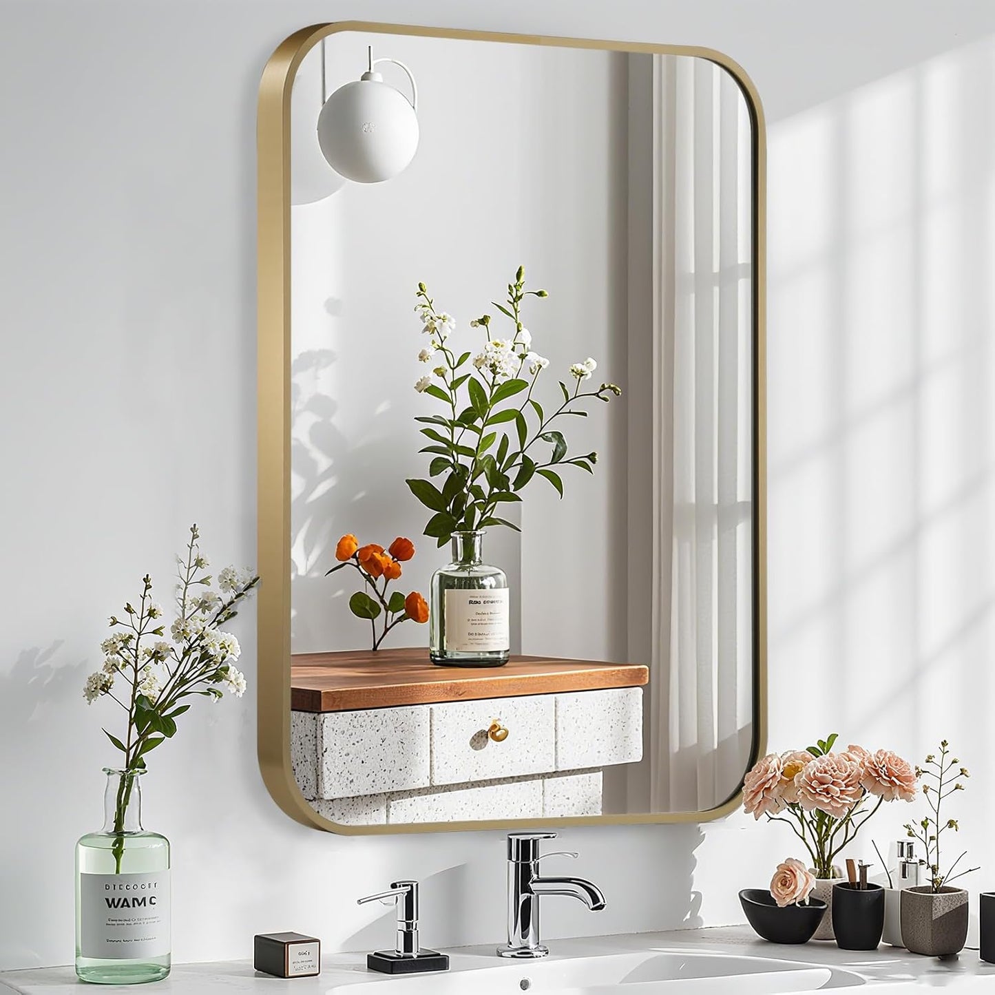 Gold Mirror, 22x30 Inch Gold Rectangle Mirror, Aluminum Alloy Framed Vanity Mirror, Rounded Rectangle Bathroom Mirror for Over Sink, Anti-Rust Wall Mirror (Horizontally or Vertically)