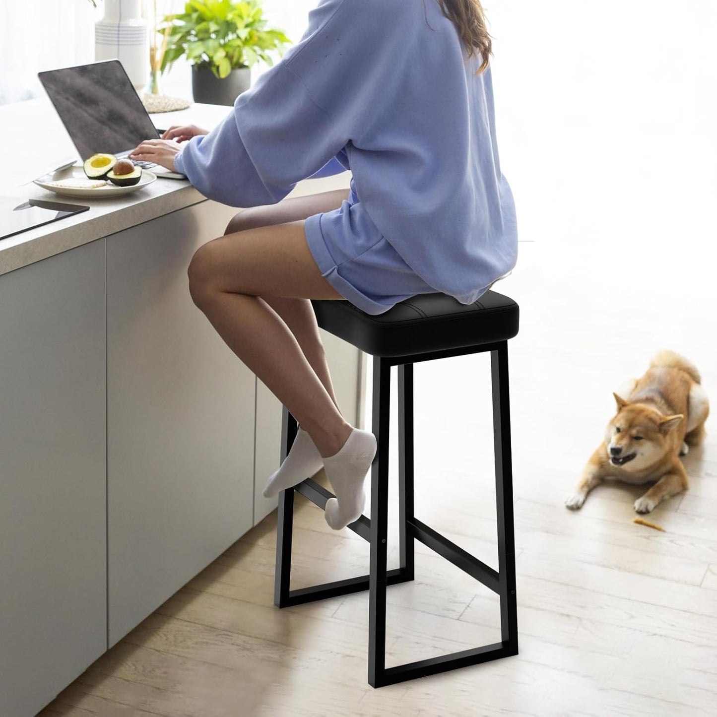 Bar Stool, Kitchen Island Chairs,Counter Height Bar Stools, Modern Synthetic Leather with Stitching, 26 inches high, for Kitchen/Family Restaurant/Dining Room/Farmhouse, Black