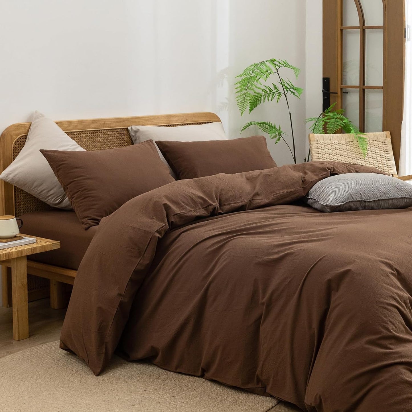 BESTOUCH Duvet Cover Set 100% Washed Cotton Linen Feel Super Soft Comfortable Chic Lightweight 3 PCs Home Bedding Set Solid Cocoa Brown Super King