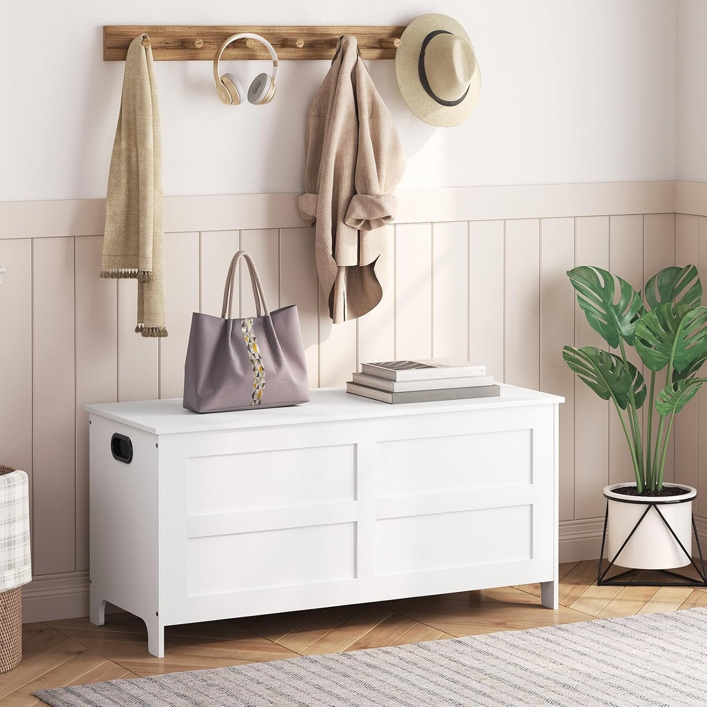 Storage Chest, 39.4” Large Toy Chest, Entryway Storage Trunk, Storage Bench with Safety Hinge, Entrance Bench for Living Room, Entrance, Bedroom, White SCWT48301