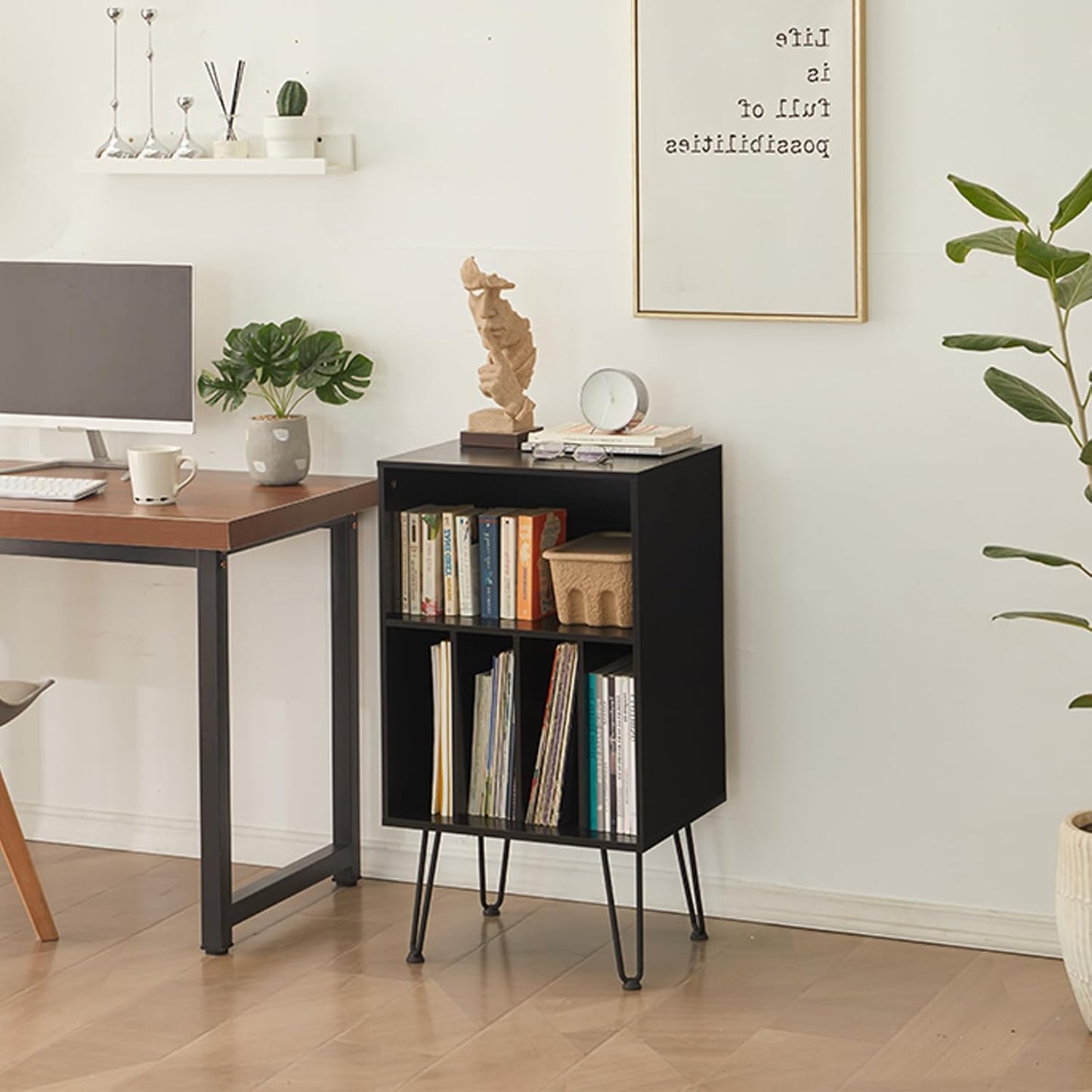 Record Player Stand with Vinyl Storage, Vinyl Record Storage Cabinet Holds Up to 150 Albums, End Table for Record Player, Turntable Stand with Record Storage for Living Room, Black