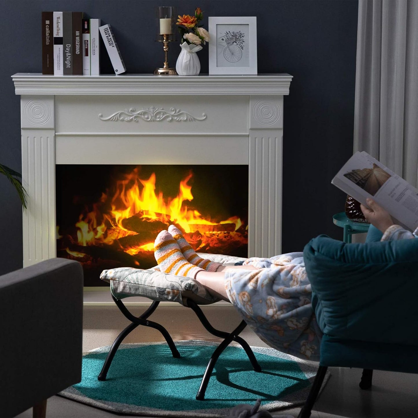 HollyHOME 15"(H) Folding Footrest Stool, Upholstered Small Foldable Ottoman, Accent Padded Sofa Foot Stool for Lazy Chair, Metal Frame Portable Foot Rest Ottoman for Living Room, Bedroom, Fan Print