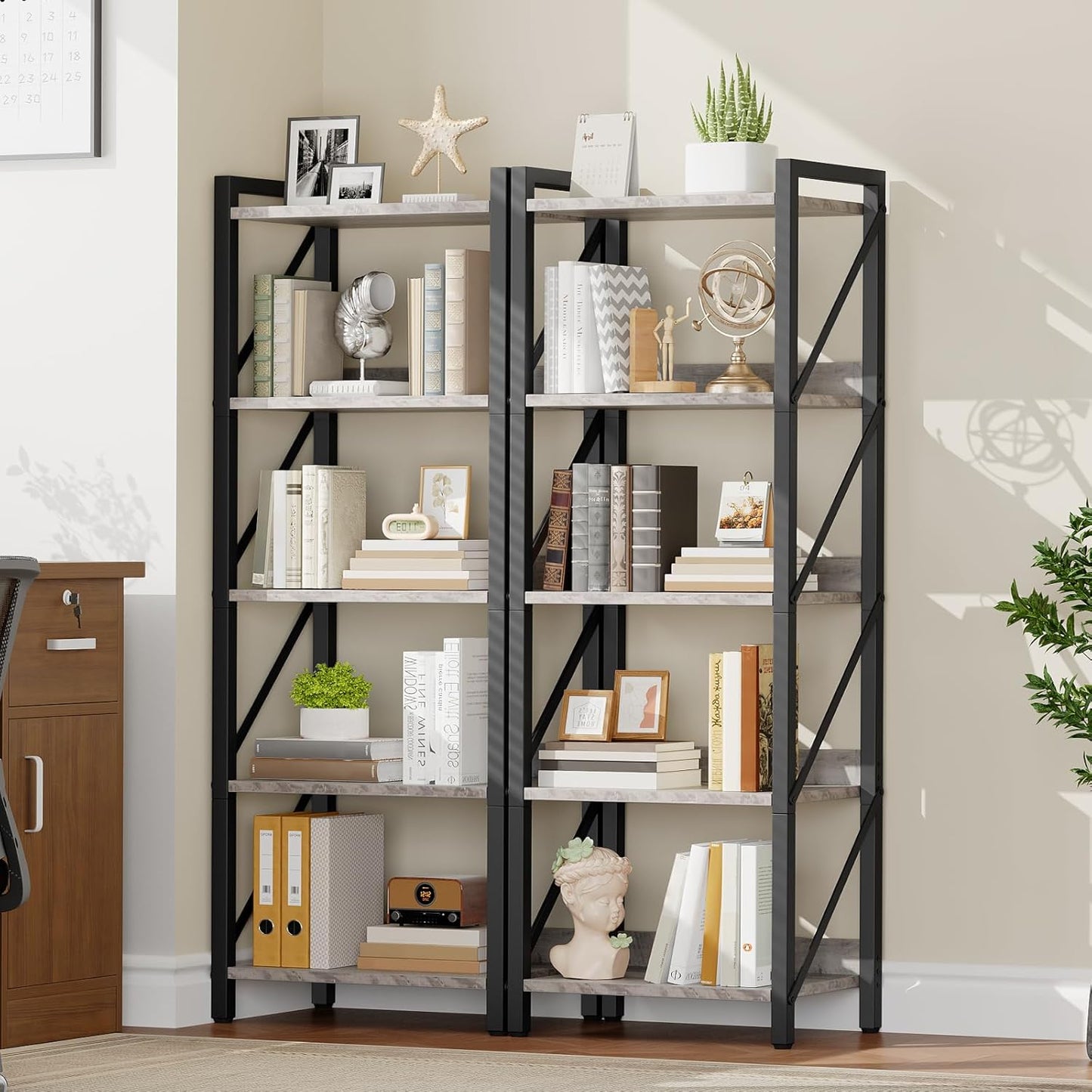 HOOBRO Bookshelf, 5-Tier Industrial Bookcase, Book Shelf Storage Organizer, Tall Bookshelf with Metal Frame for Living Room, Bedroom, Home Office, Kitchen, Greige and Black BG73SJ01