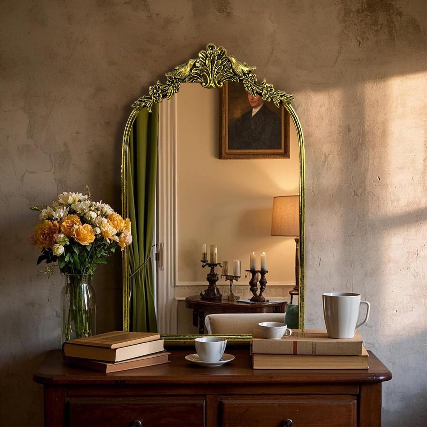 Retro Palace Style Mirror, Antique French Retro Arch Mirror, Suitable for Bathroom, Living Room, Bedroom, Fireplace, Corridor，Can be Used for Decoration