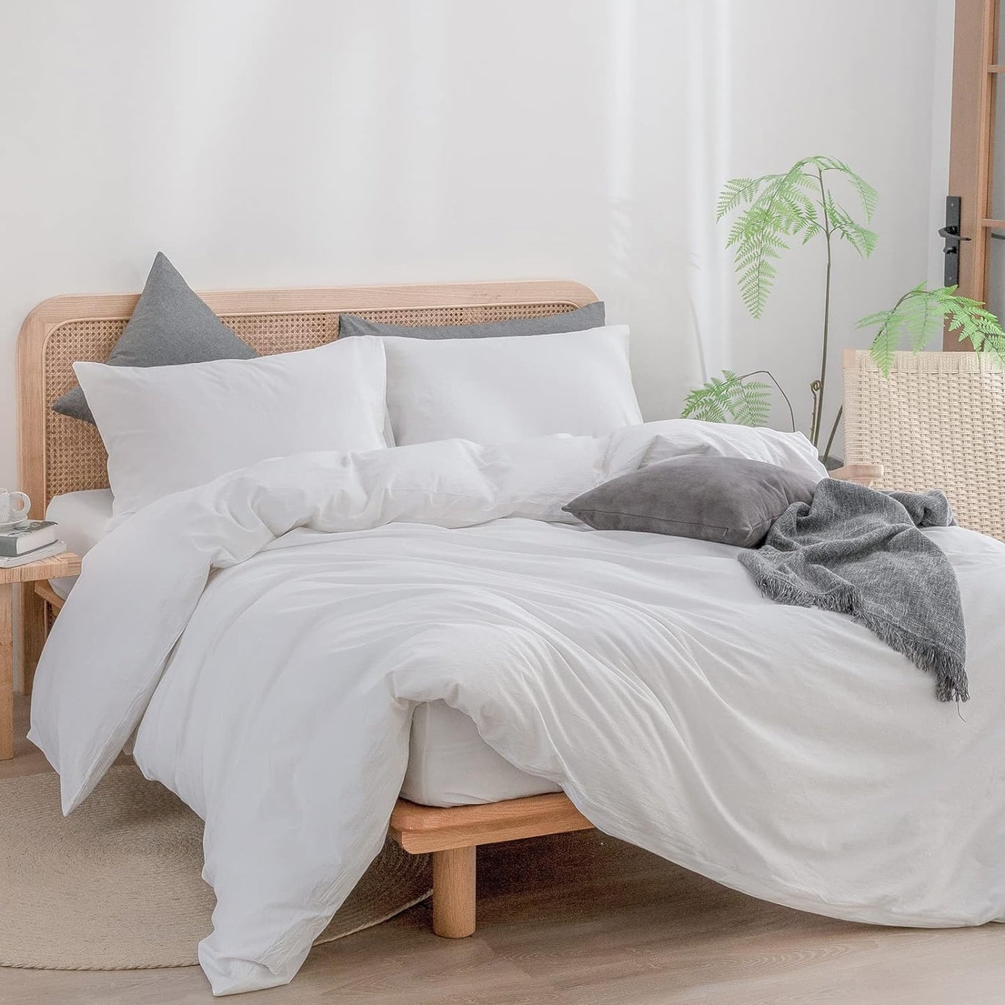 BESTOUCH Duvet Cover Set 100% Washed Cotton Linen Feel Super Soft Comfortable Chic Lightweight 3 PCs Home Bedding Set Solid Bright White King