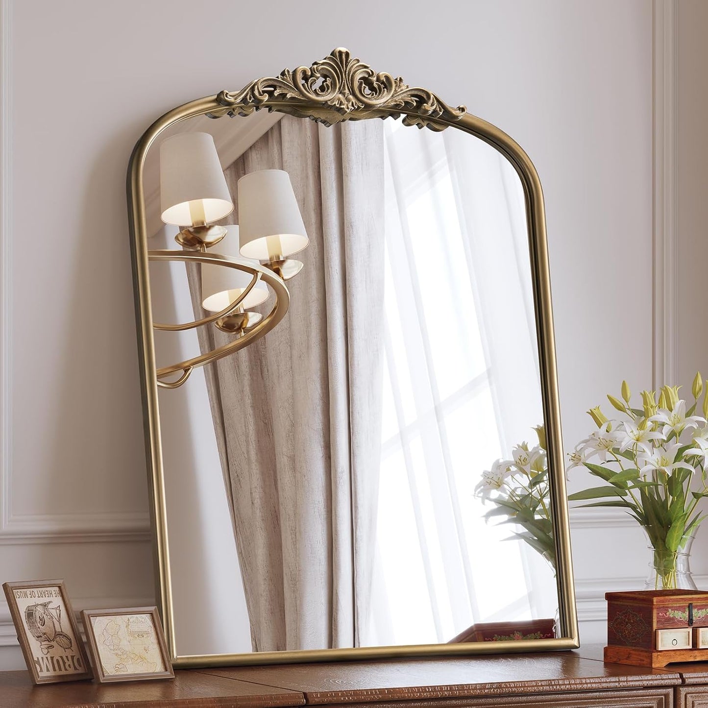 Arched Antique Wall Mirror, 24"x32" Vintage Gold Bathroom Vanity Mirror, Ornate Arch Bronze Mirror for Over Sink/Fireplace/Entryway