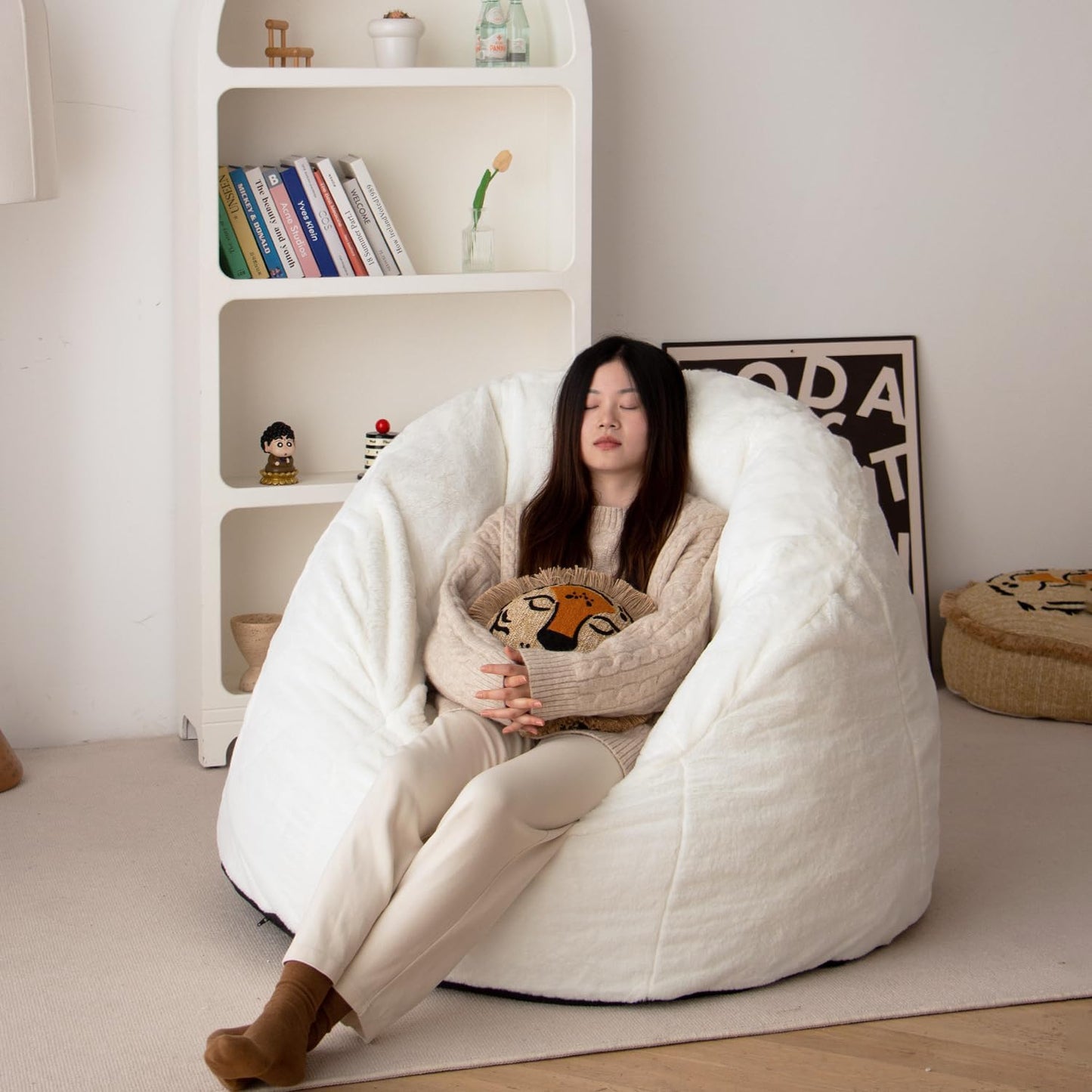 N&V Large Shell Bean Bag Chair, Adult Size Bean Bag Sack, Foam Filling, Includes Removable and Machine Washable Cover, 40in, Soft Faux Fur, White