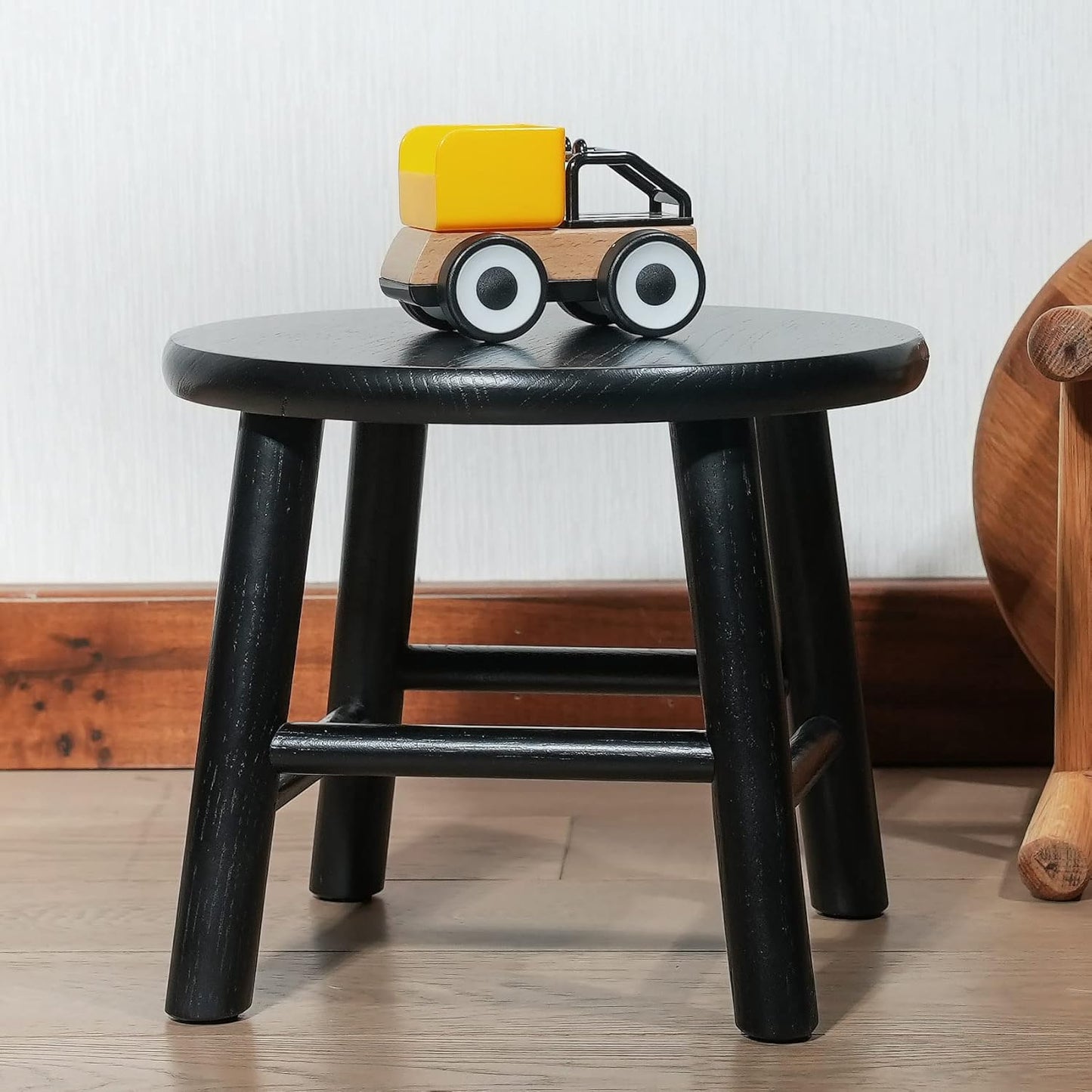 CONSDAN 9-Inch Round Step Stool for Adults & Kids, USA Grown Solid Oak Hardwood, Sturdy Small Foot Stool for Kitchen, Bedroom, Bathroom, Shoe Changing, Plant Stand, Fully Assembled (Black)