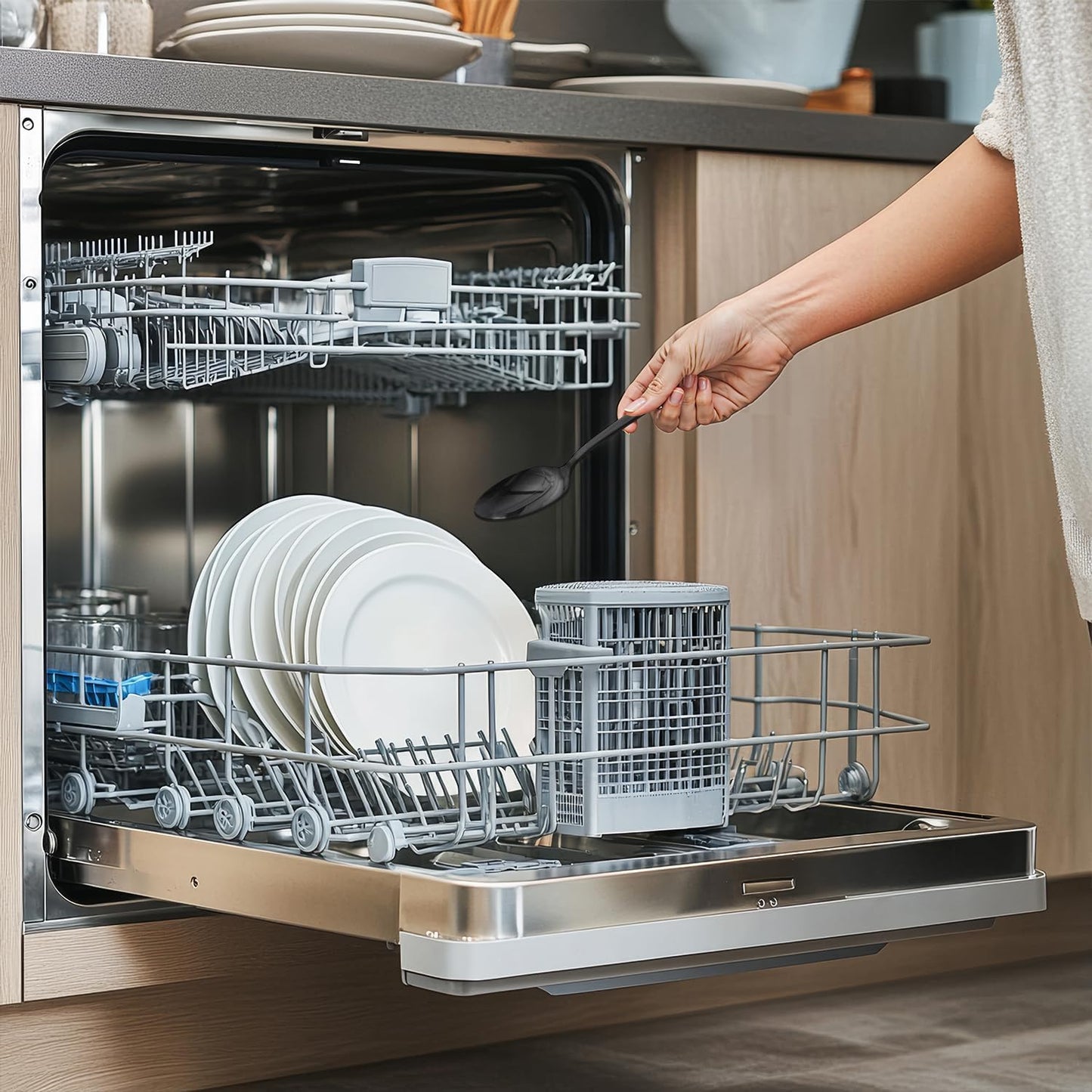 KINGSTONE Silverware Set for 8, 40-Piece Forged 18/10 Stainless Steel Flatware Set, Mirror Finish Cutlery Set Dishwasher Safe for Home, Restaurant, Wedding, Party,Black