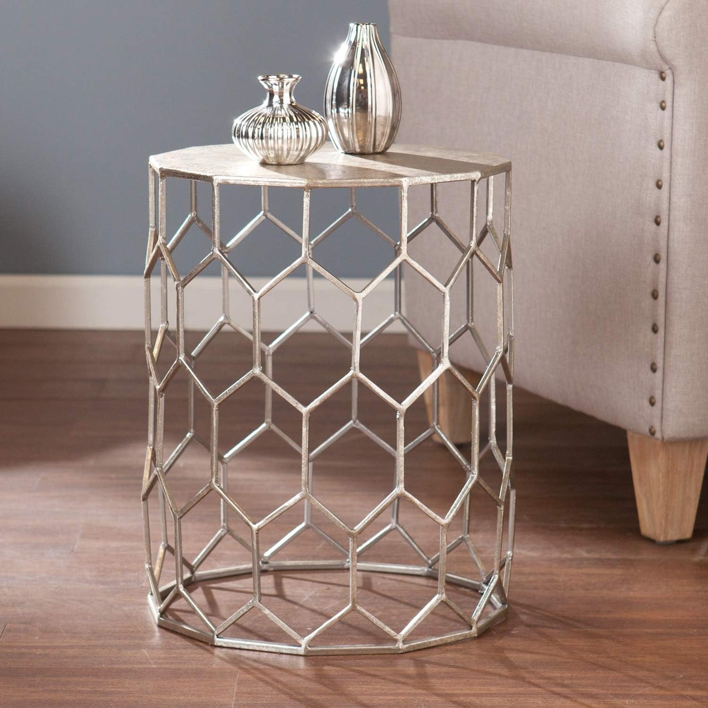 SEI Furniture Clarissa Metal Honeycomb Accent Table, Geometric Style Round Console Table With Faux Leather Top for Living Room, Silver, 13.75 in x 13.75 in x 18.25 in