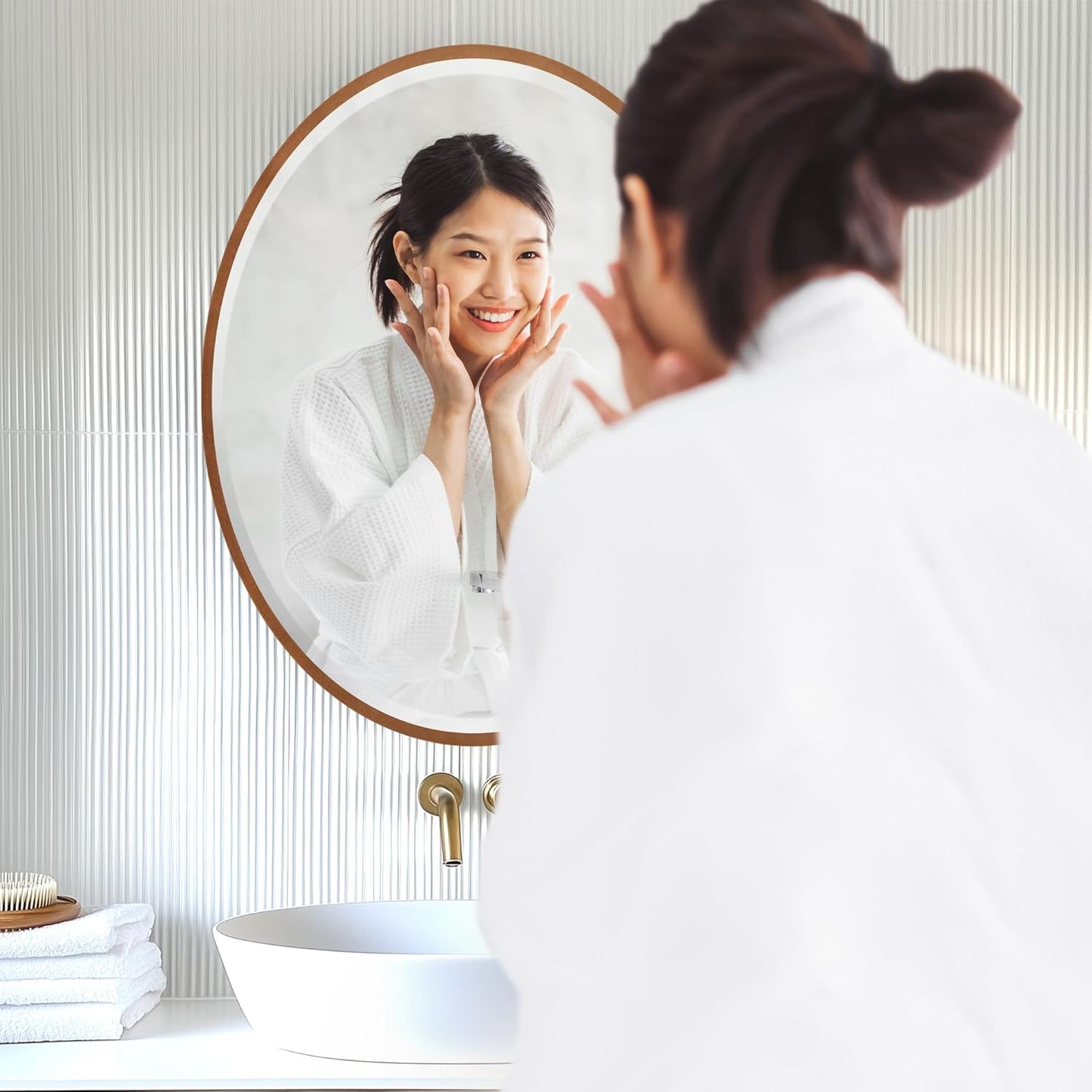 OVALCREST - Oval Wooden Beveled Wall Mirror for Home Decor, Bathroom, Vanity, Bedroom, Living Room, Hallway - London Style (Gold Spray) 31.1 x 41.1