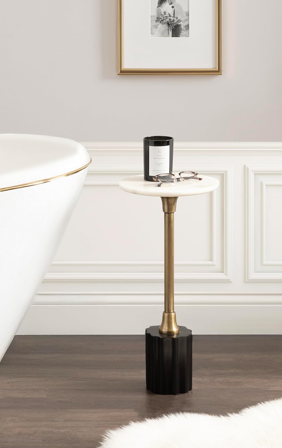 Kate and Laurel Nisha Traditional Marble Round Drink Table, 10 x 10 x 22, White Marble, Antique Brass, and Black, Vintage Mango Wood Circle Mini Table for Use as Plant Stand or Living Room Decor