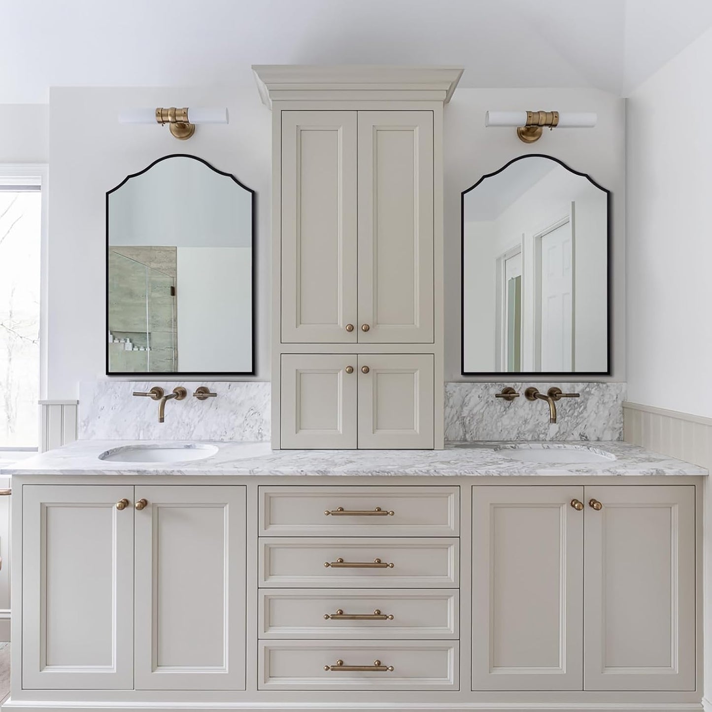 Black Decorative Wall Mirror, 30"x20", Black Arched Mirror, Traditional Framed Wall Mirror for Bathroom, Entryway, Living Room, Hallway