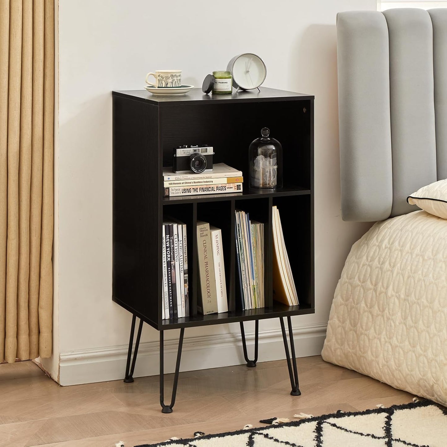 Record Player Stand with Vinyl Storage, Vinyl Record Storage Cabinet Holds Up to 150 Albums, End Table for Record Player, Turntable Stand with Record Storage for Living Room, Black