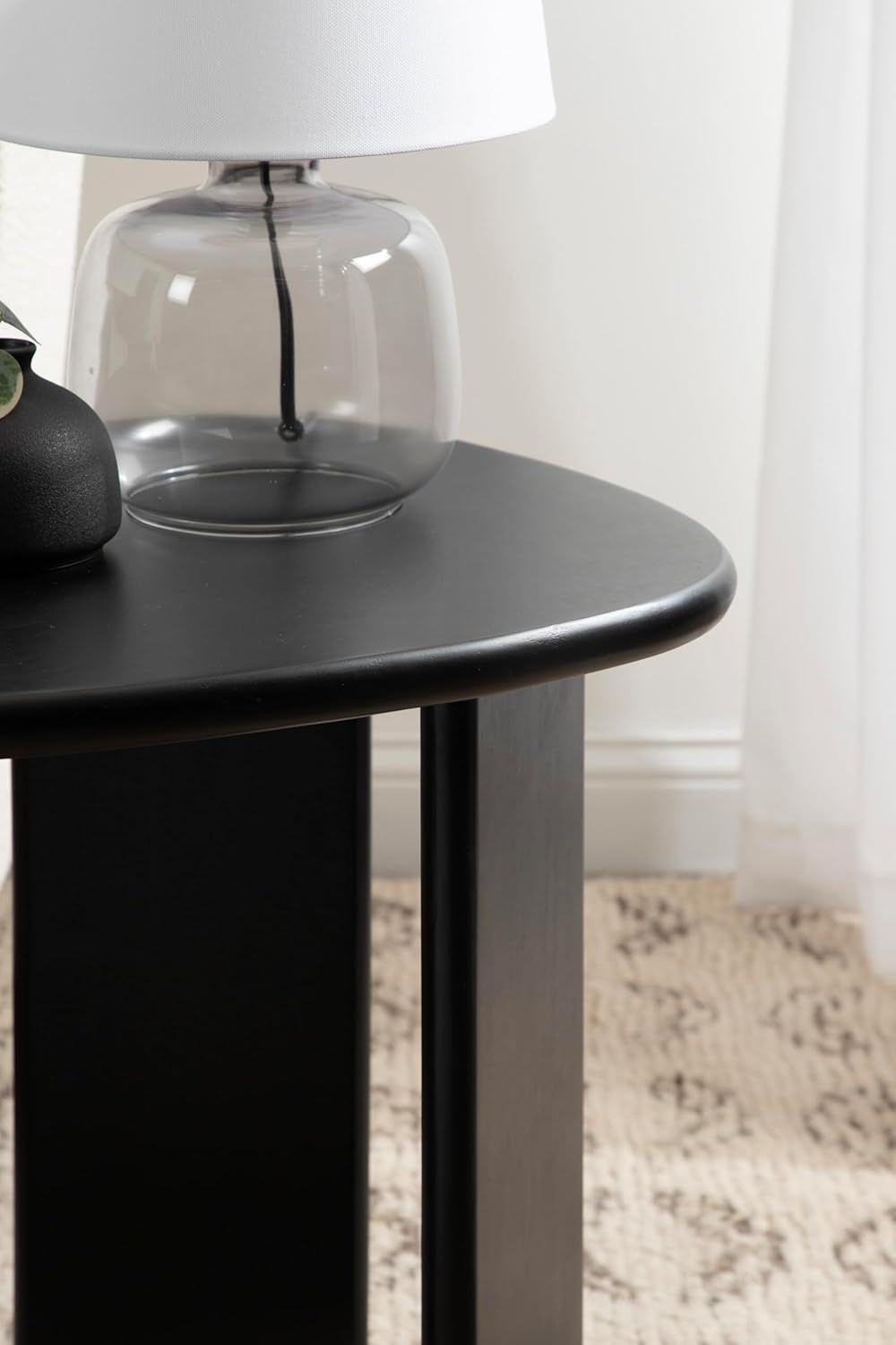 Kate and Laurel Tortola Modern Irregular Round Side Table, 22 x 18 x 20, Black, Transitional Pebble End Table for Use as Bedroom Nightstand or Living Room Accent Table