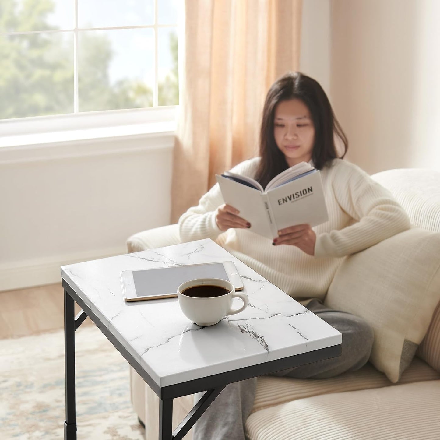 C-Shaped End Table, Small Sofa Table with Metal Frame, Adjustable Height Side Table for Couch, Living Room, Bedroom, Bedside (Black, Medium)