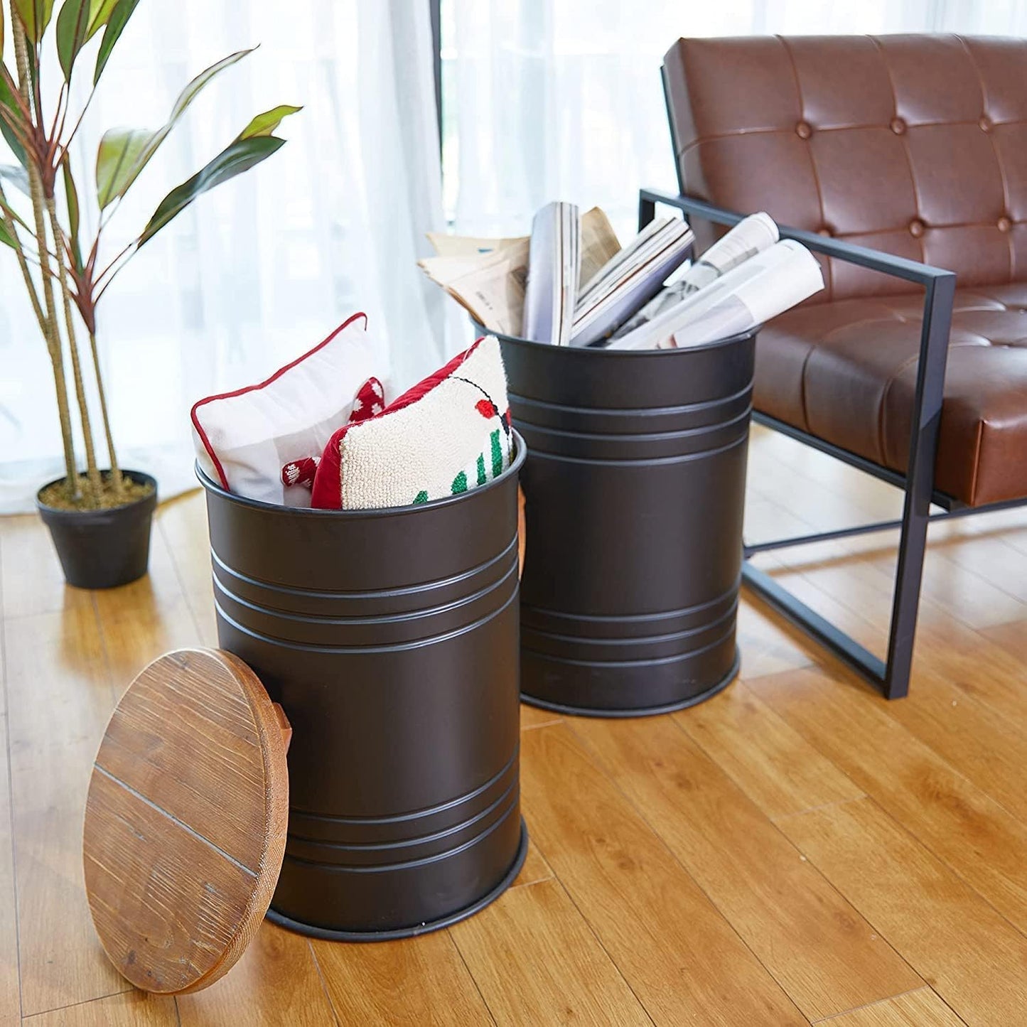 Glitzhome Farmhouse Accent Side Table, Metal Storage Stool Ottoman with Round Lid - Galvanized Coffee Cocktail End Tables Set of 2 for Living Room Bedroom, Black