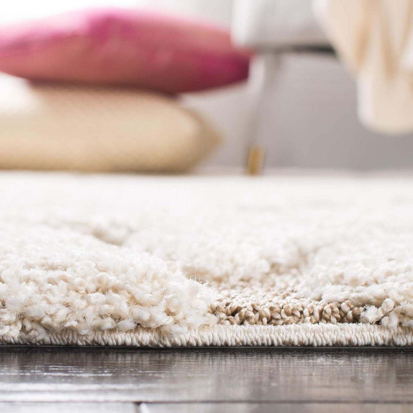 SAFAVIEH Florida Shag Collection Area Rug - 9'6" x 13', Cream & Beige, Scroll Design, Non-Shedding & Easy Care, 1.2-inch Thick Ideal for High Traffic Areas in Living Room, Bedroom (SG455-1113)