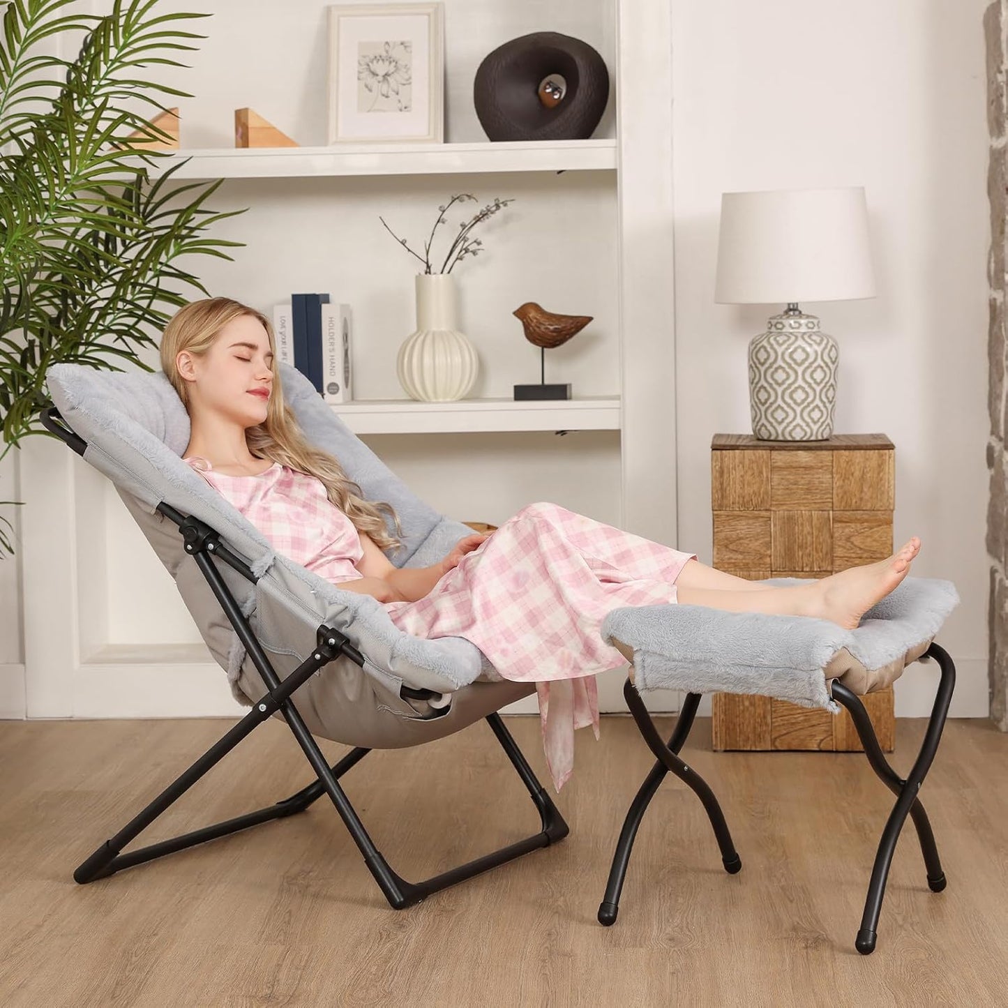 Comfy Saucer Chair for Adults, Soft Faux Fur Bedroom Chair with Ottoman, Accent Dorm Chairs, Living Room Reading Chairs and Footstool, Folding Lounge Seat for Teens, X-Large, Grey