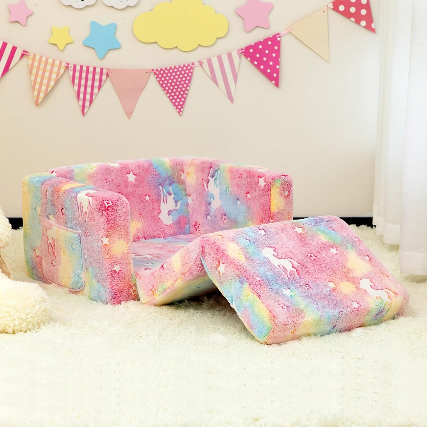 ALIMORDEN 2-in-1 Flip Out Cuddly Sherpa Toddler Couch, Convertible Sofa to Lounger,Glow-in-The-Dark Unicorn Pattern