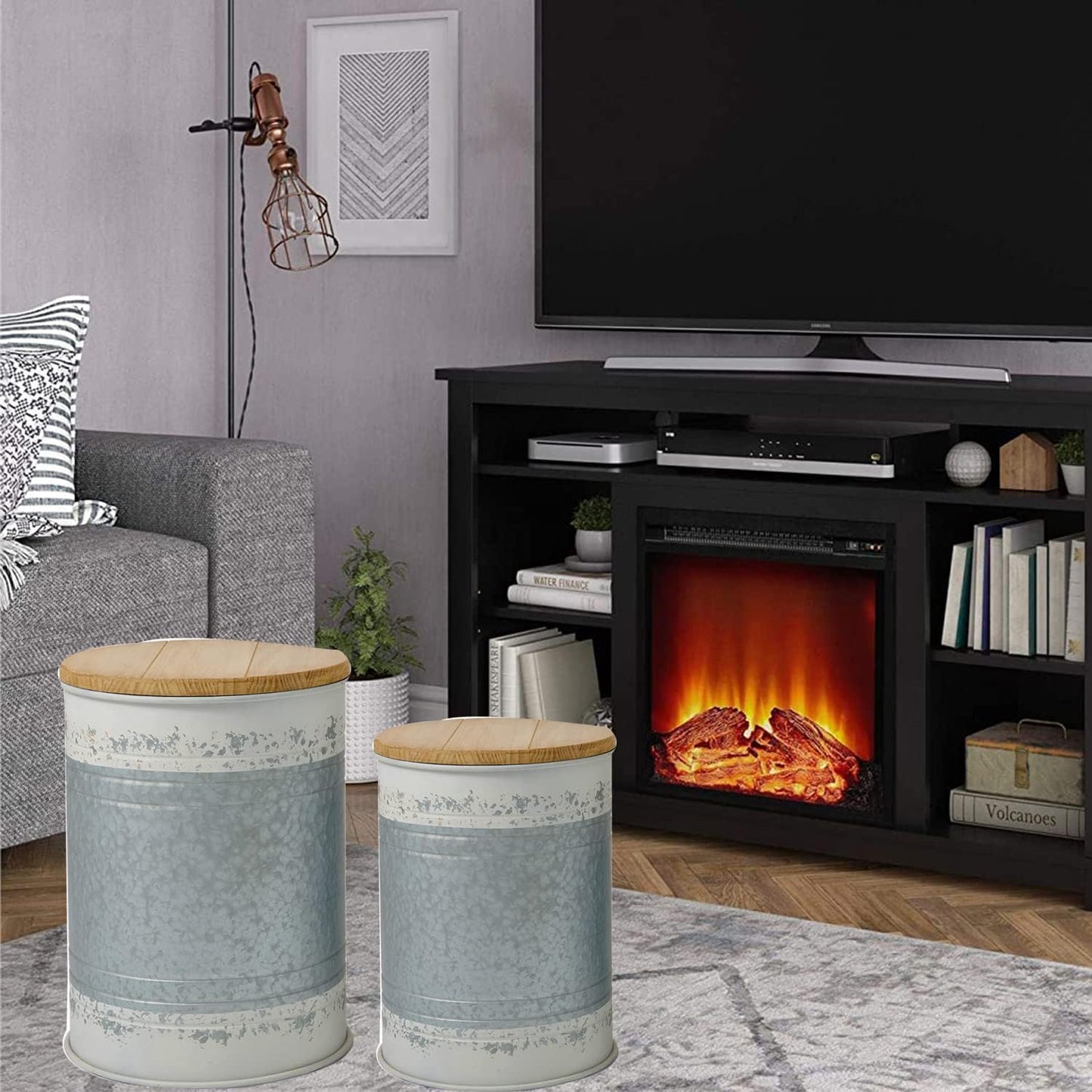 Glitzhome Farmhouse Accent Side Table, Metal Storage Stool Ottoman with Round Lid - Galvanized Coffee Cocktail End Tables Set of 2 for Living Room Bedroom, Distressed White