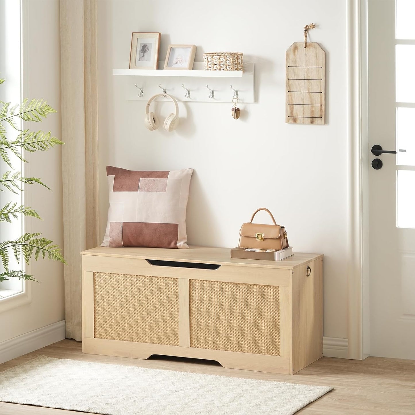 HOOBRO Storage Bench, 43.3" Toy Box, Rattan-Like Storage Chest, Sturdy Entryway Bench Supports 220 lb, Toy Chest, Safety Hinge, U-Shaped Opening, Easy Assembly, Natural NL22CW01