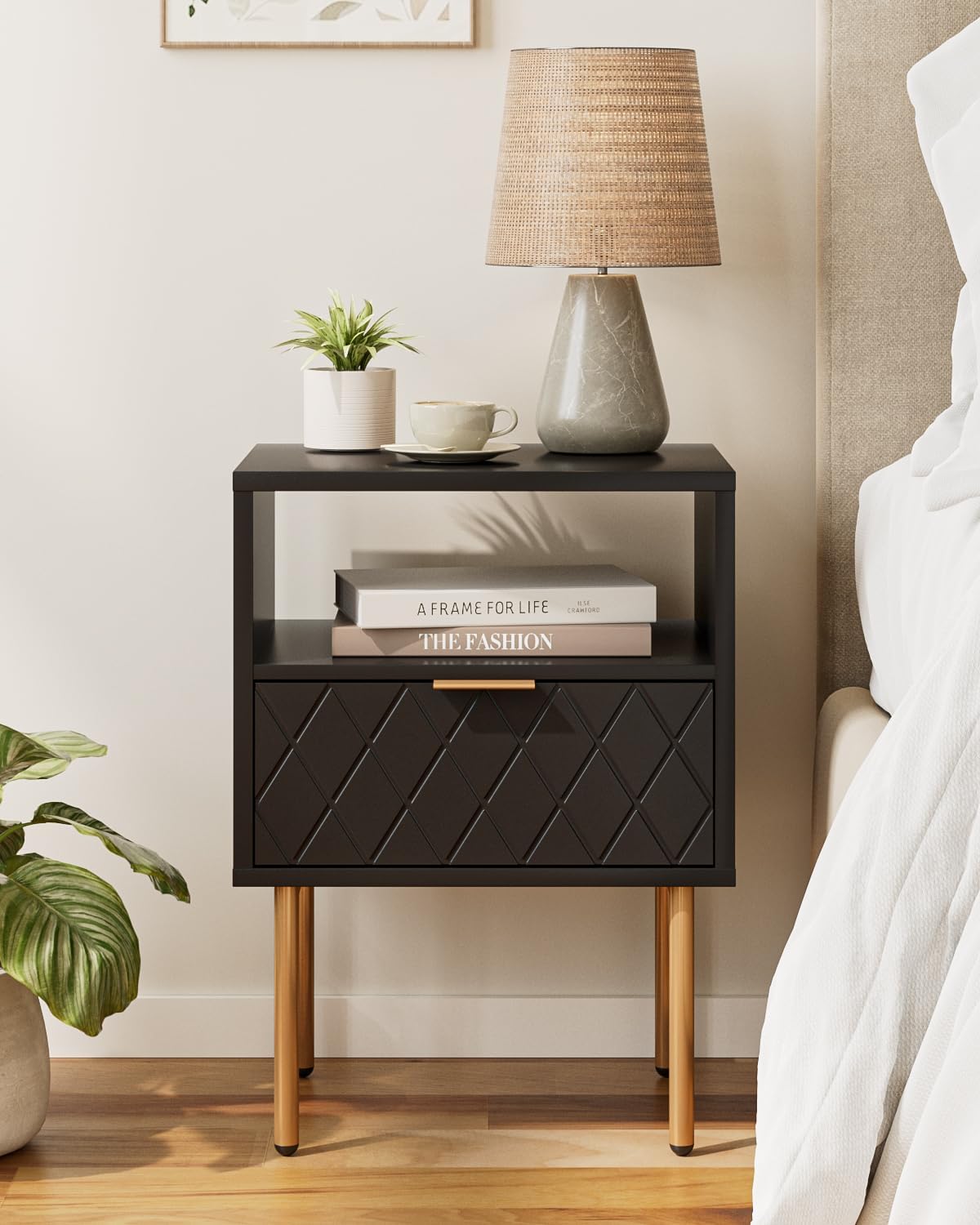 Nightstand,Morden Bedside Table with Gold Frame,Small White Night Stand,End Table,Bedside Furniture,Side Table with Drawer and Shelf for Bedroom,Living Room (1Drawer, Black-Square)
