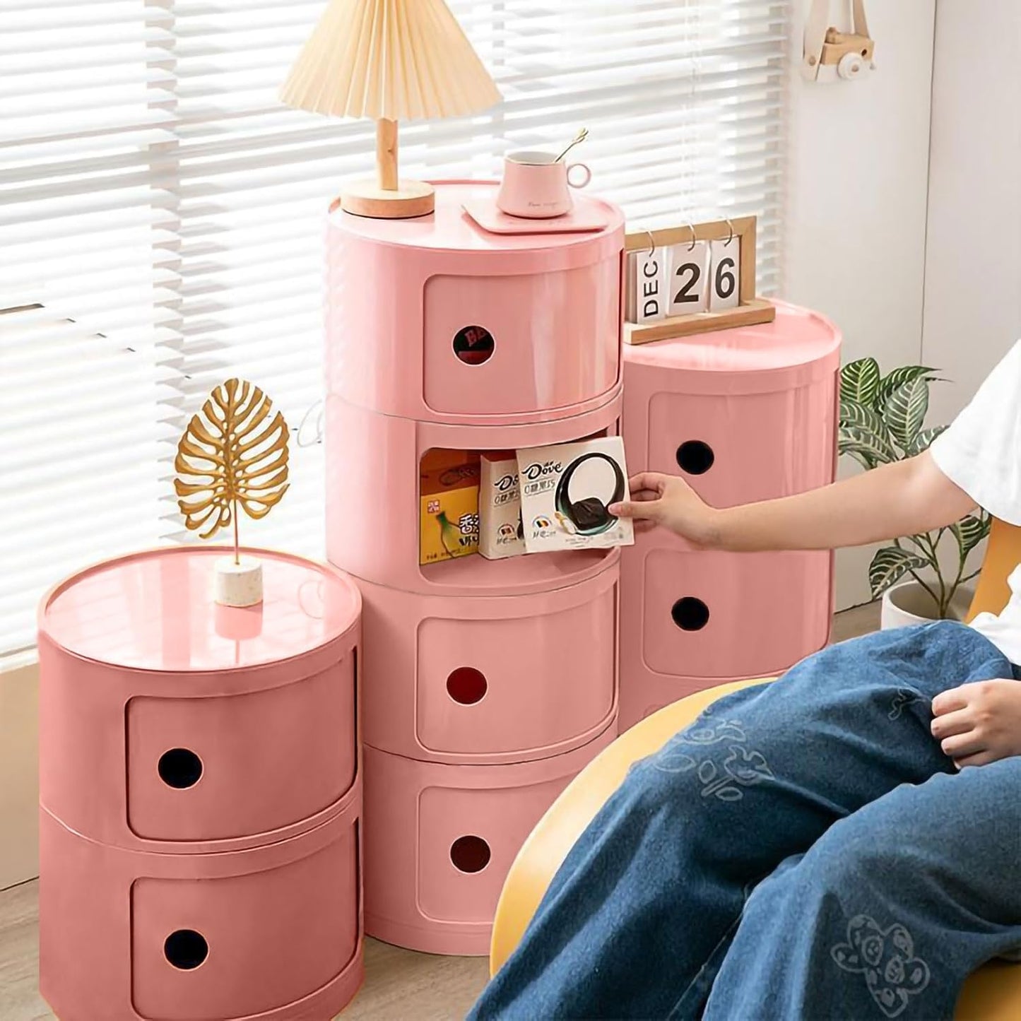 3 Tier Round Nightstand with Drawer, Pink Round Side Table Small Plastic Storage End Table Suitable for Bedroom, Living Room, Bathroom (Pink)