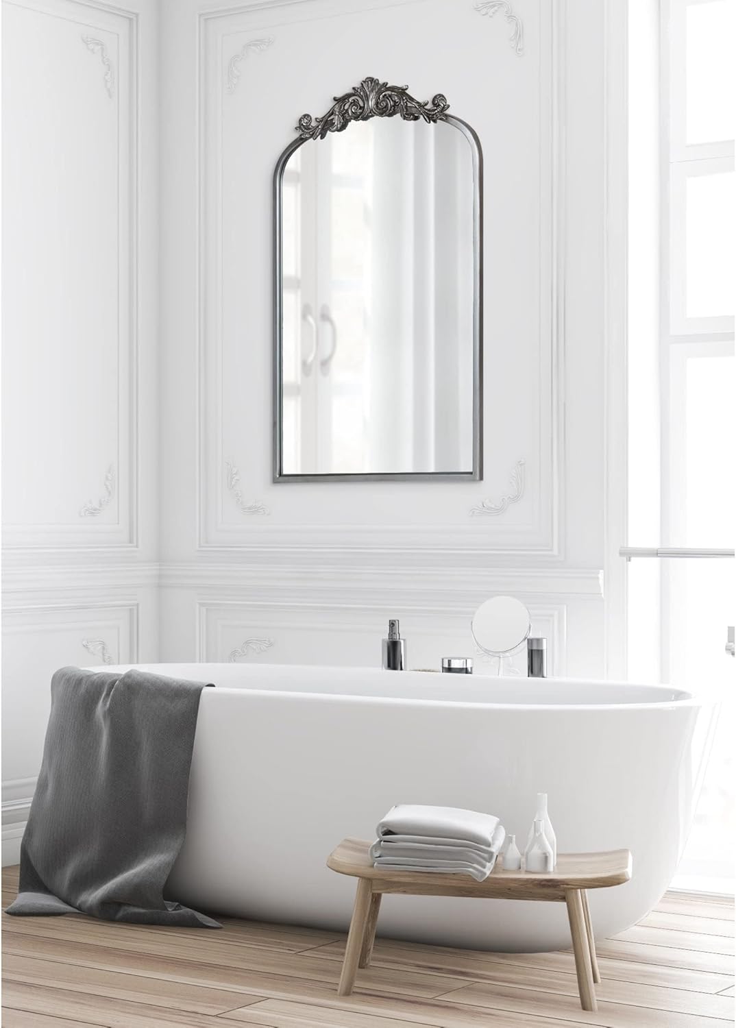 Kate and Laurel Arendahl Ornate Traditional Arch Mirror; 36 x 29; Gold; Decorative Baroque Style Arched Vintage Gold Mirror with Wide Frame and Ornamental Crown