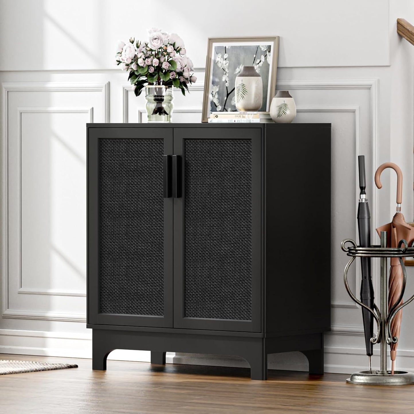 Black Rattan Cabinet, Natural Rattan Storage Cabinet with 2 Doors Adjustable Shelf Large Space Entryway Hallway Sideboard Buffet for Living Room Kitchen
