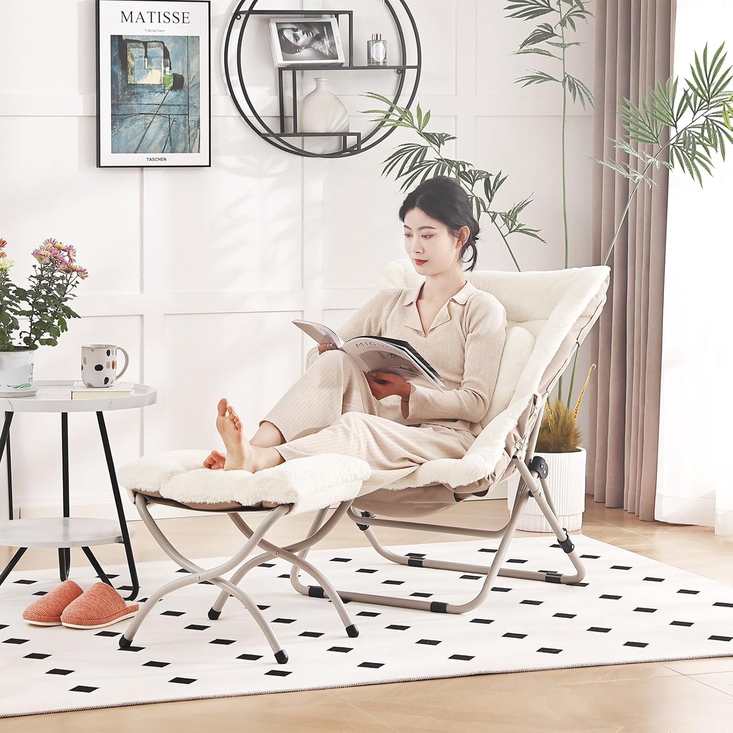 Saucer Chair with Ottoman, Comfy Oversized Folding Chair, Faux-Fur Reading Chair for Adults, Foldable Accent Lazy Chair, Metal Frame Lounge Chair for Living Room, Bedroom, Beige