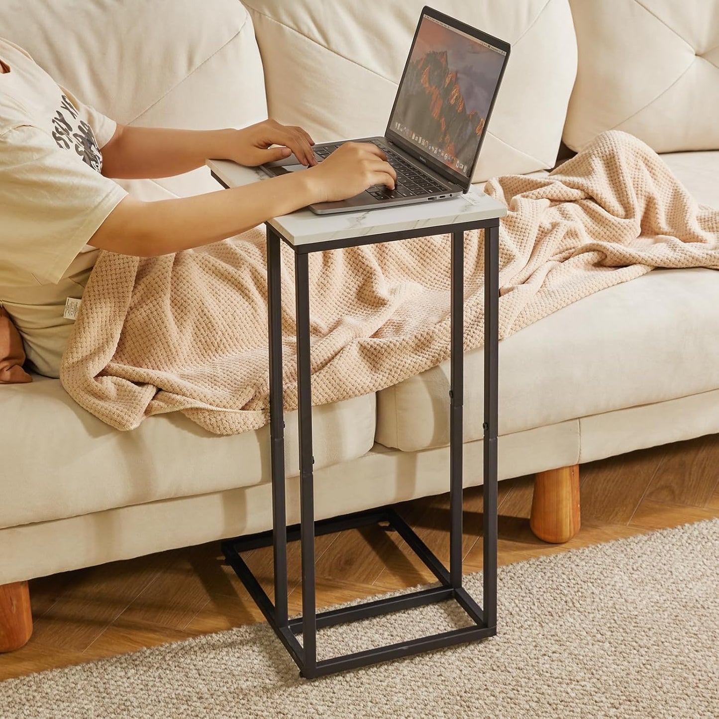 Side Table Small End Table C Shaped, Slide Under Laptop Desk for Couch, Living Room Side Table, TV Trays for Eating on Couch, Faux Marble+Black YD-TM051B