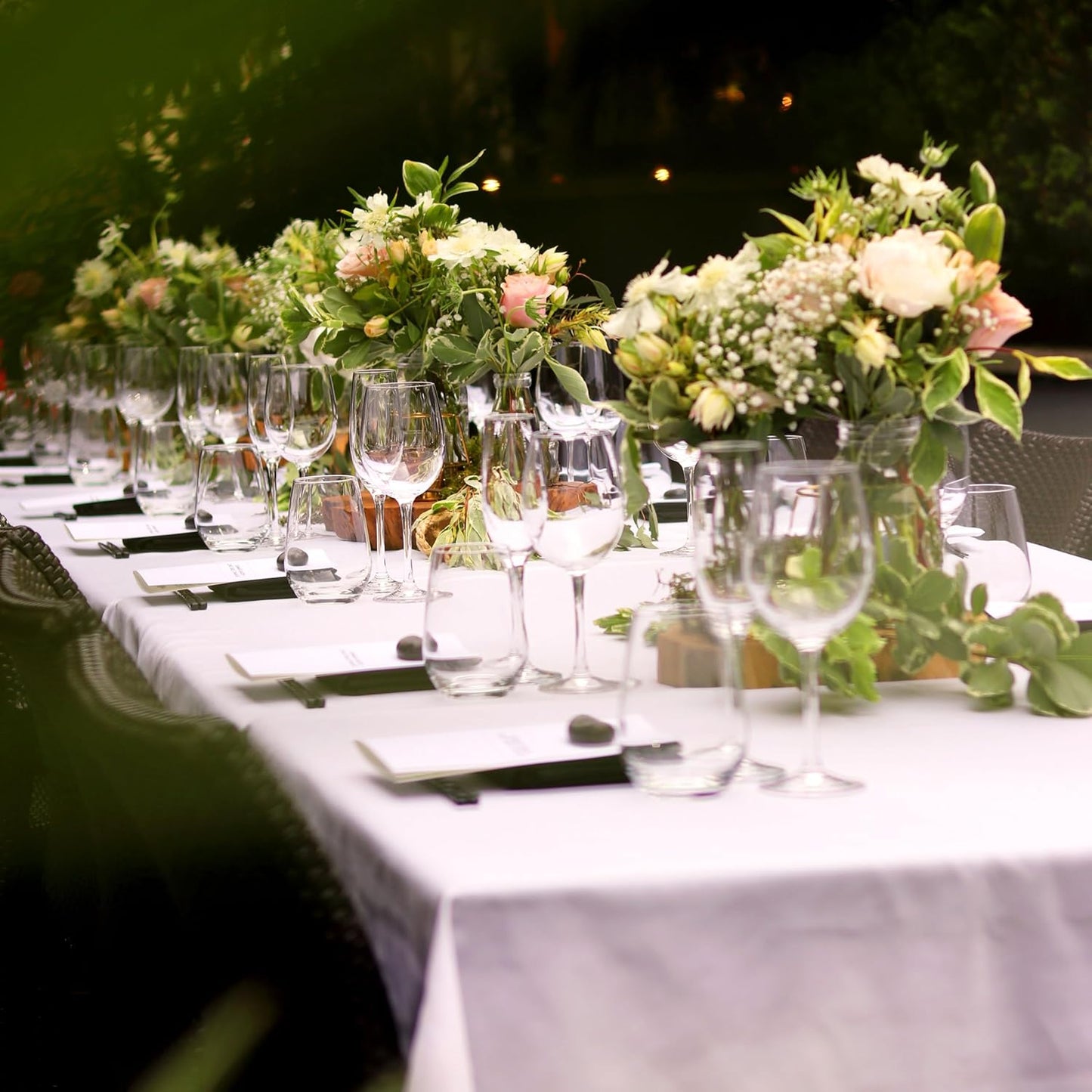 6 Foot Folding Table 6ft Fold in Half Heavy Duty Plastic Foldable Table, 72 inch Portable Table with Handle,Indoor Outdoor 6‘ Utility Card Tables for Picnic, Party, Dining