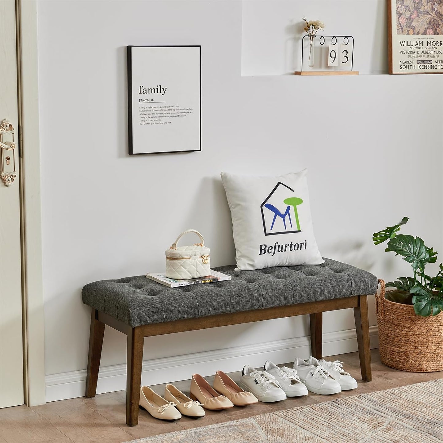 End of Bed Bedroom Bench, Linen Upholstered Tufted Bench for Bedroom End of Bed with Solid Wood Legs for Bedroom Living Room Entryway(Dark Gray)