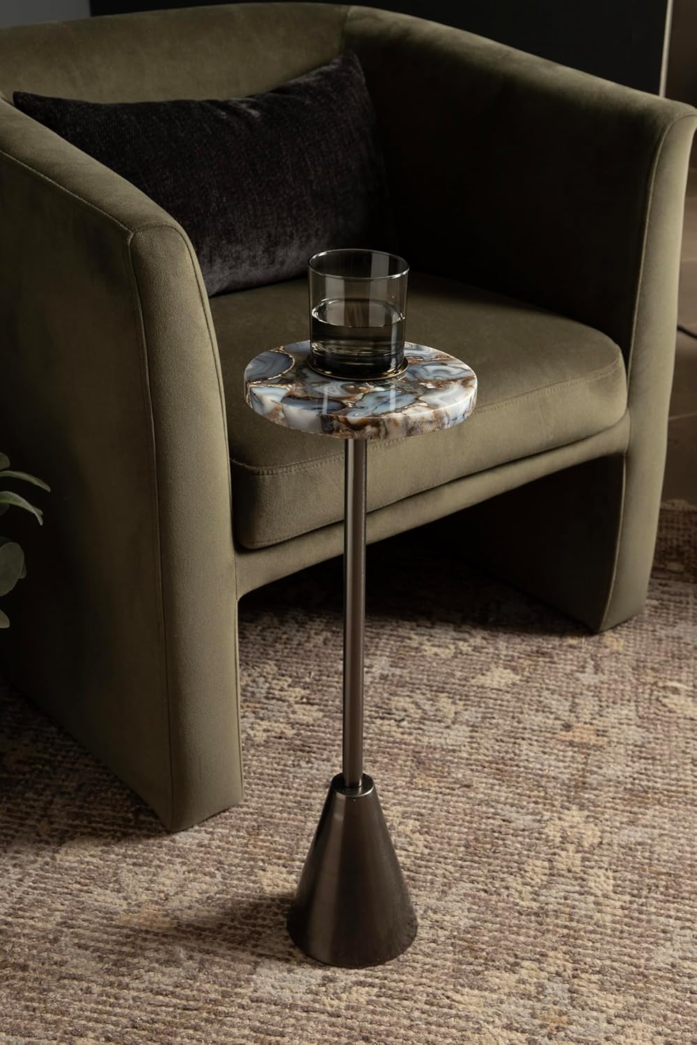 Kate and Laurel Sitara Modern Coastal Round Drink Table, 8 x 8 x 23, Blue Agate and Silver, Unique Circle Stone Mini Table for Use as Bathroom Accent Table or Pedestal Martini Tabl