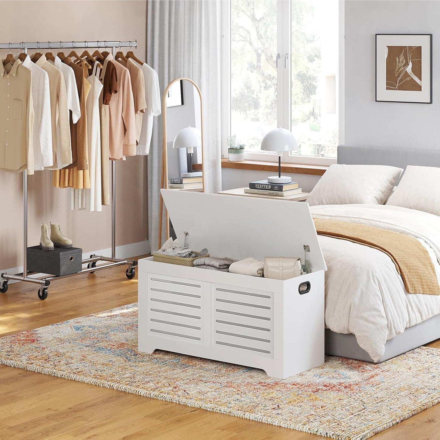 DINZI LVJ Storage Chest, Flip-Top Wooden Toy Box with 2 Safety Hinges, Retro Entryway Shoe Storage Bench, Sturdy Large Storage Trunk for Living Room, Bedroom, Easy Assembly, White