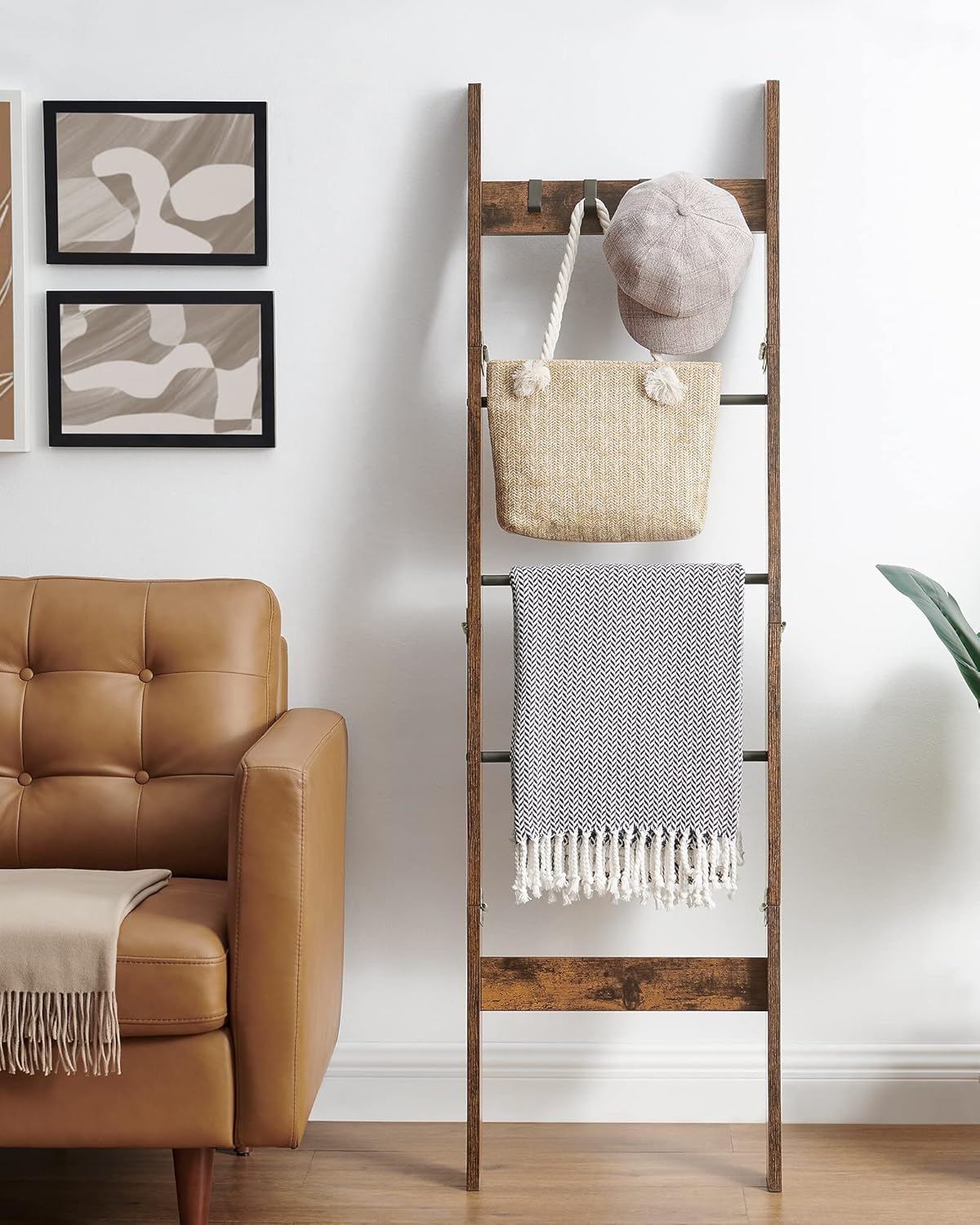 Blanket Ladder for Living Room, Decorative Quilt Rack with 4 Removable Hooks, 5-Tier Farmhouse Ladder Holder Shelf Organizer for Bedroom, Rustic Brown and Black 02101BBR