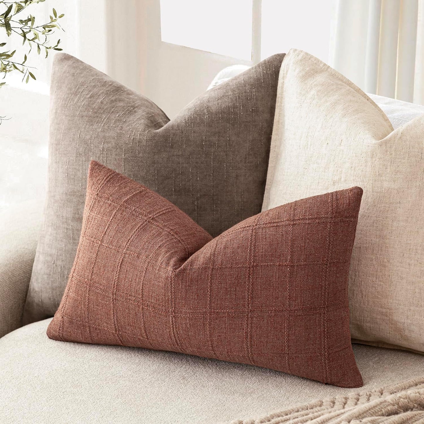 Foindtower Set of 2 Decorative Linen Check Throw Pillow Covers Neutral Farmhouse Lumbar Cushion Covers Modern Boho Home Decor for Sofa Chair Couch Bedroom Living Room Outdoor,12×20 Inch,Autumnal Red