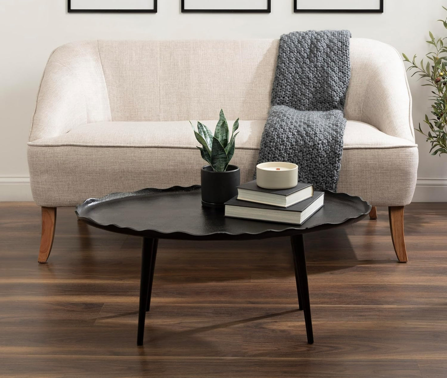 Kate and Laurel Alessia Modern Oval Coffee Table, 34 x 20 x 15, Black, Metal Living Room Table for Storage and Display with Antique Deckled Edge Detailing