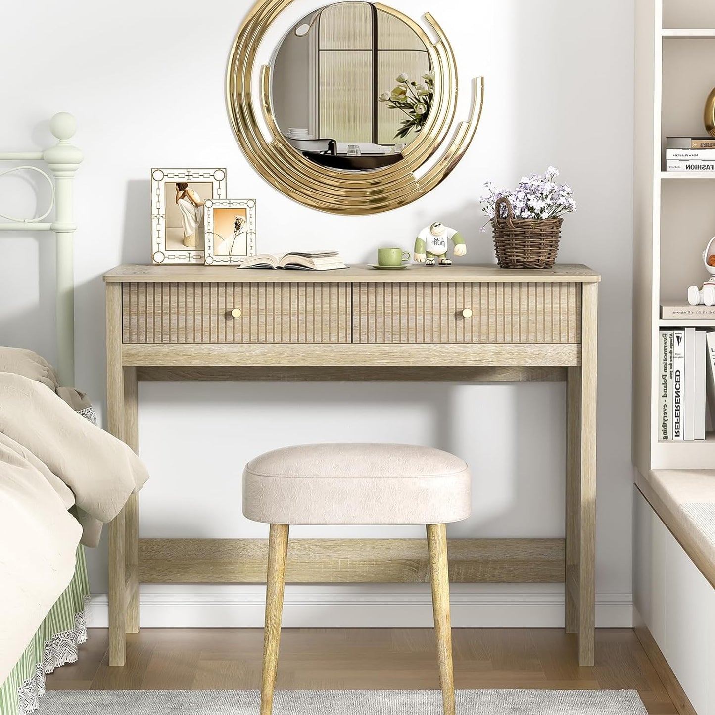 Fluted Writing Desk with Drawers, Makeup Vanity Desk for Bedroom, 40 Inch Home Office Computer Desk with Storage Drawers, Small Console Table