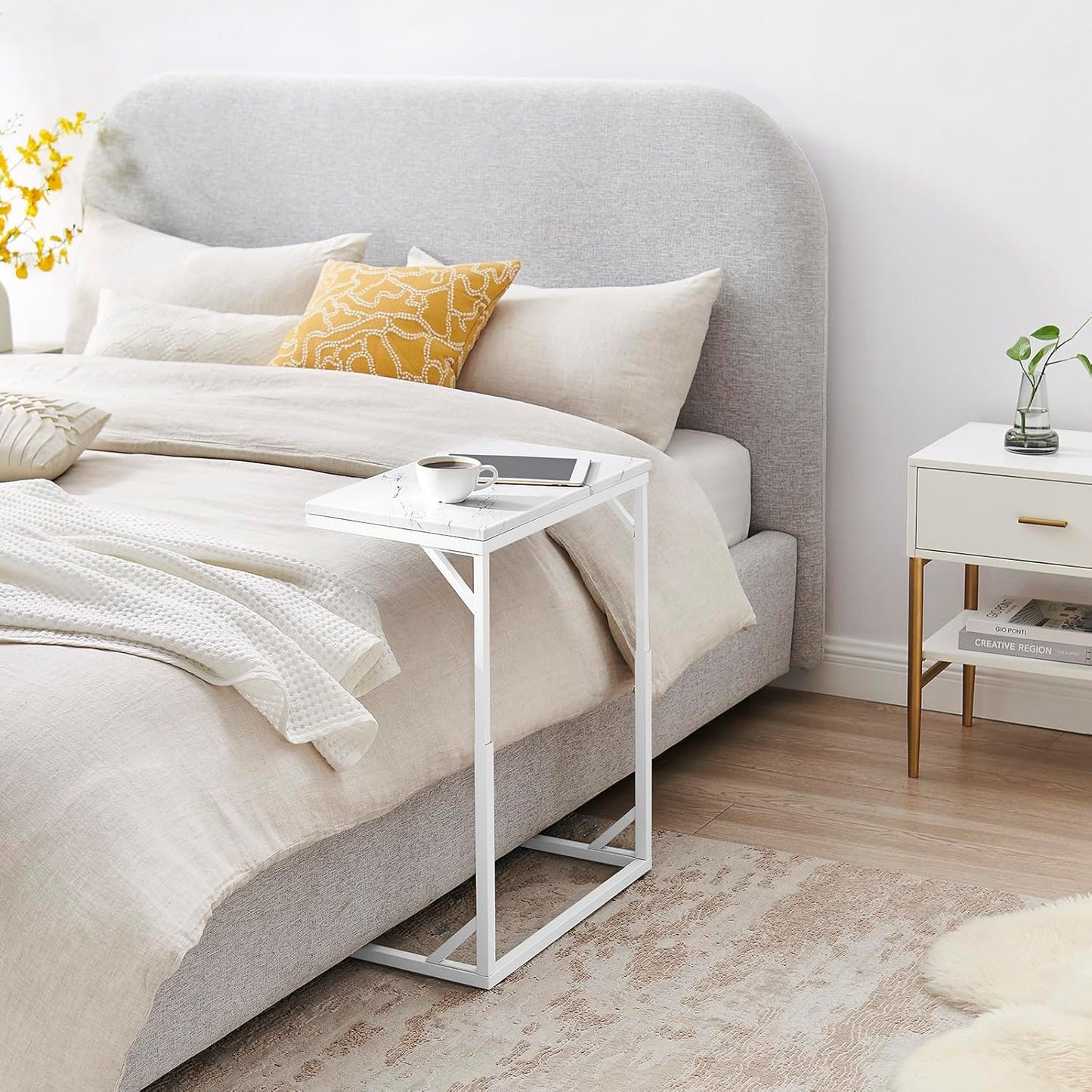 C-Shaped End Table, Small Sofa Table with Metal Frame, Adjustable Height Side Table for Couch, Living Room, Bedroom, Bedside (White, Medium)