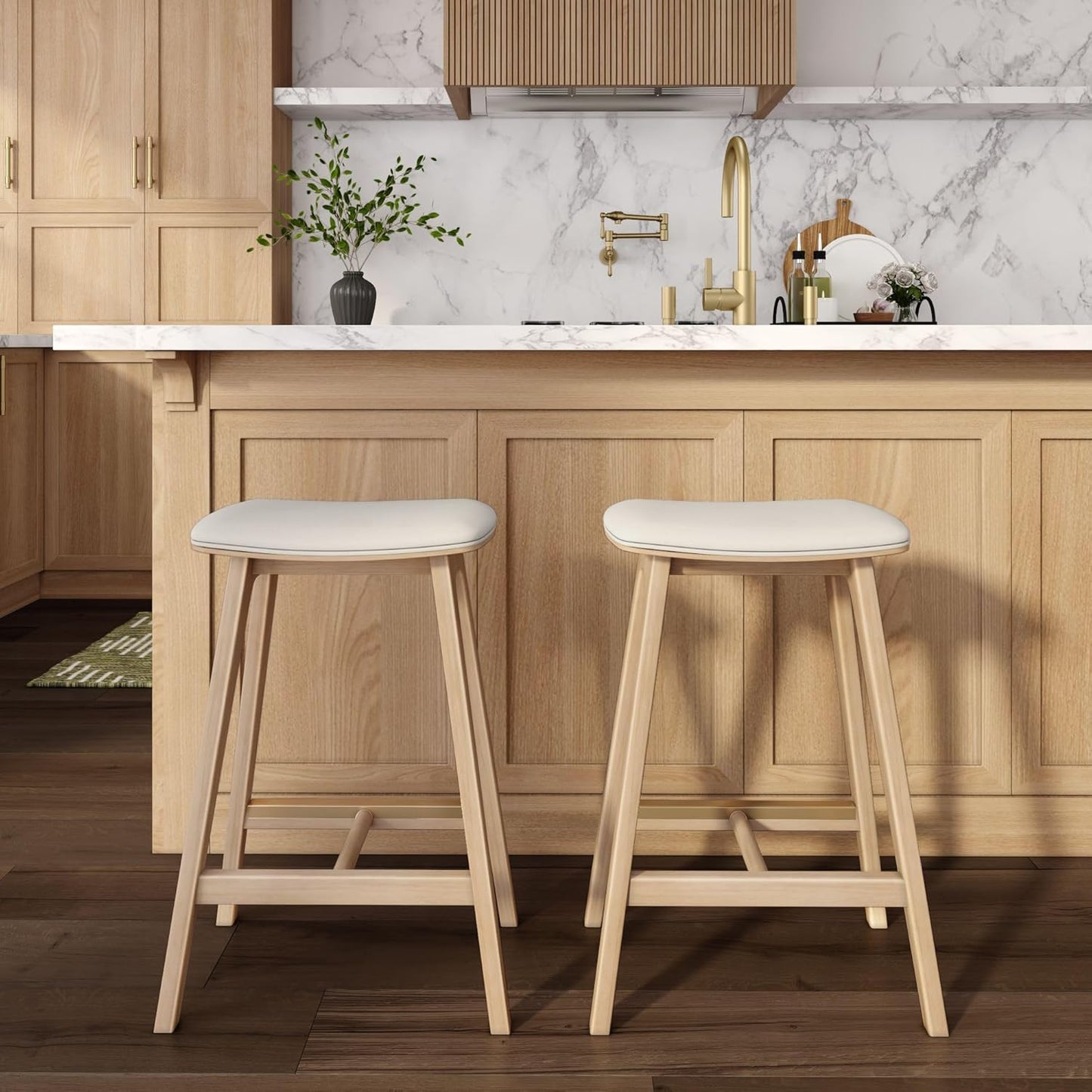 Plank+Beam Beryl Counter Height Stool - Mid-Century Modern Rubberwood Bar Stool with Faux Leather Seat, Metal Footrest, Easy Assembly, Blonde/Sesame