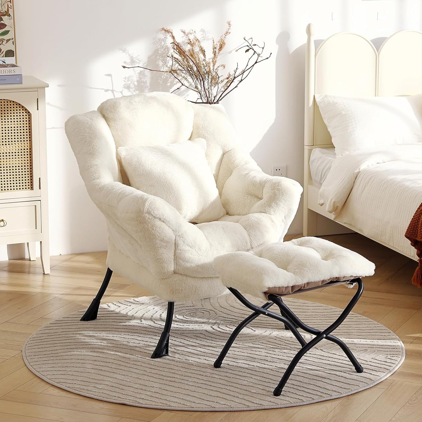 Large Lazy Chair with Ottoman, Accent Reading Chair with a Throw Pillow, Cozy Lounge Chair with Armrest, Leisure Sofa Chair for Living Room, Bedroom, Dorm, Plush Ivory