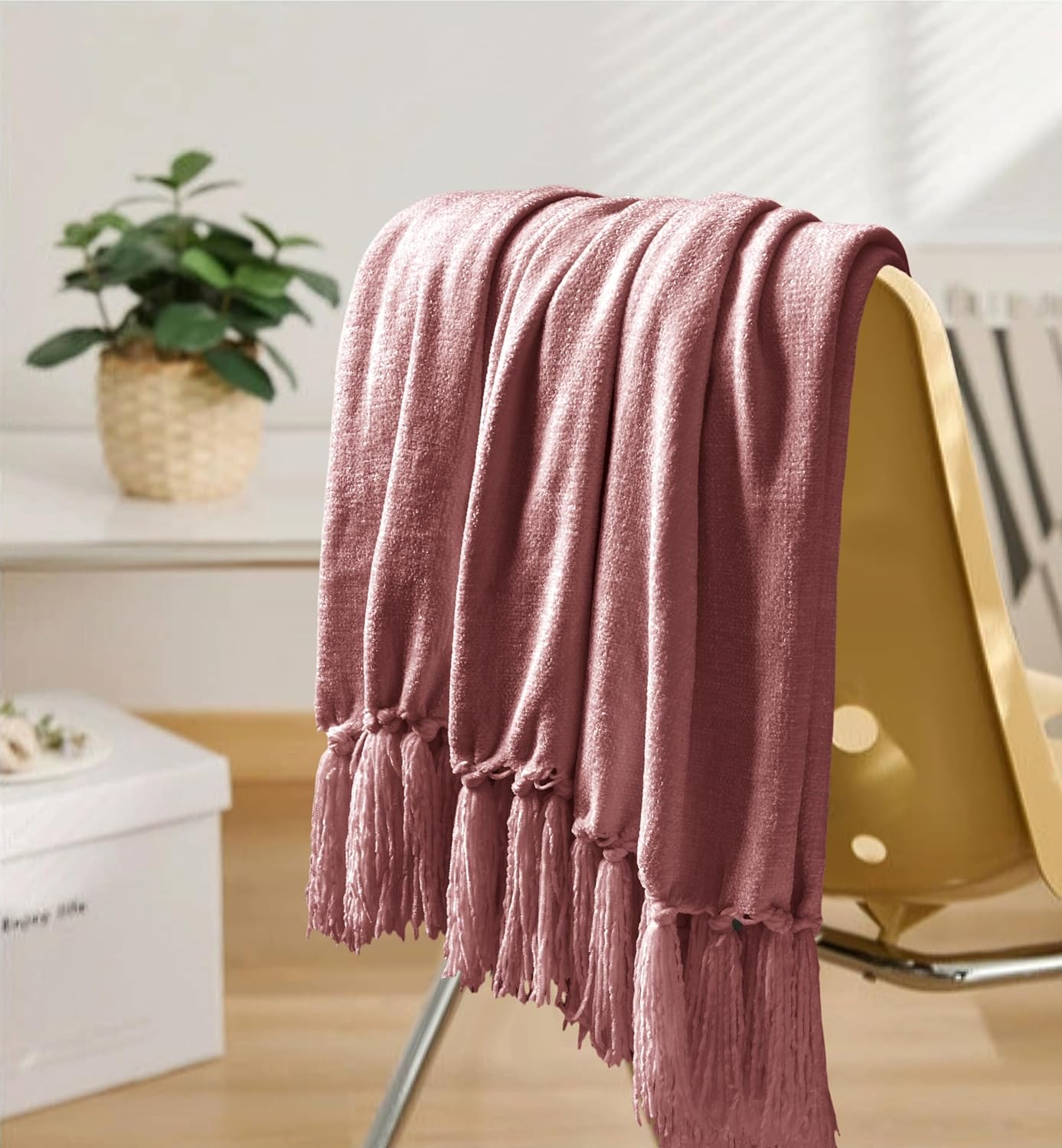Chenille Throw Blanket for Couch 50"X 60", Soft Cozy Throws with Fringe Tassel for Bed Sofa Chair Cover, Lightweight Knitted Decorative Boho Blankets for Living Room, Mauve
