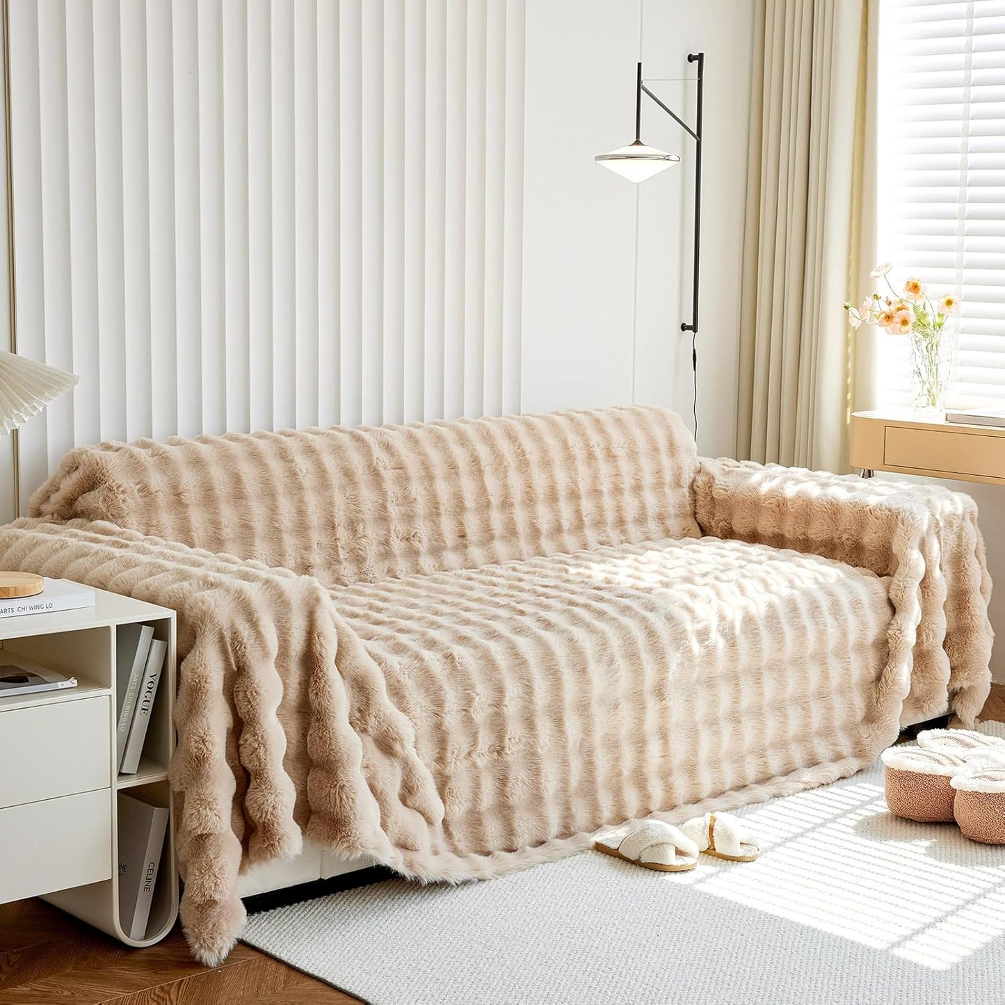 Soft Warm Faux Fur Sofa Cover Thick Shaggy Fuzzy Sectional Couch Cover Plush Furniture Cover Fluffy Furniture Cover for Couch Sofa Bed(Khaki,71" x 134")