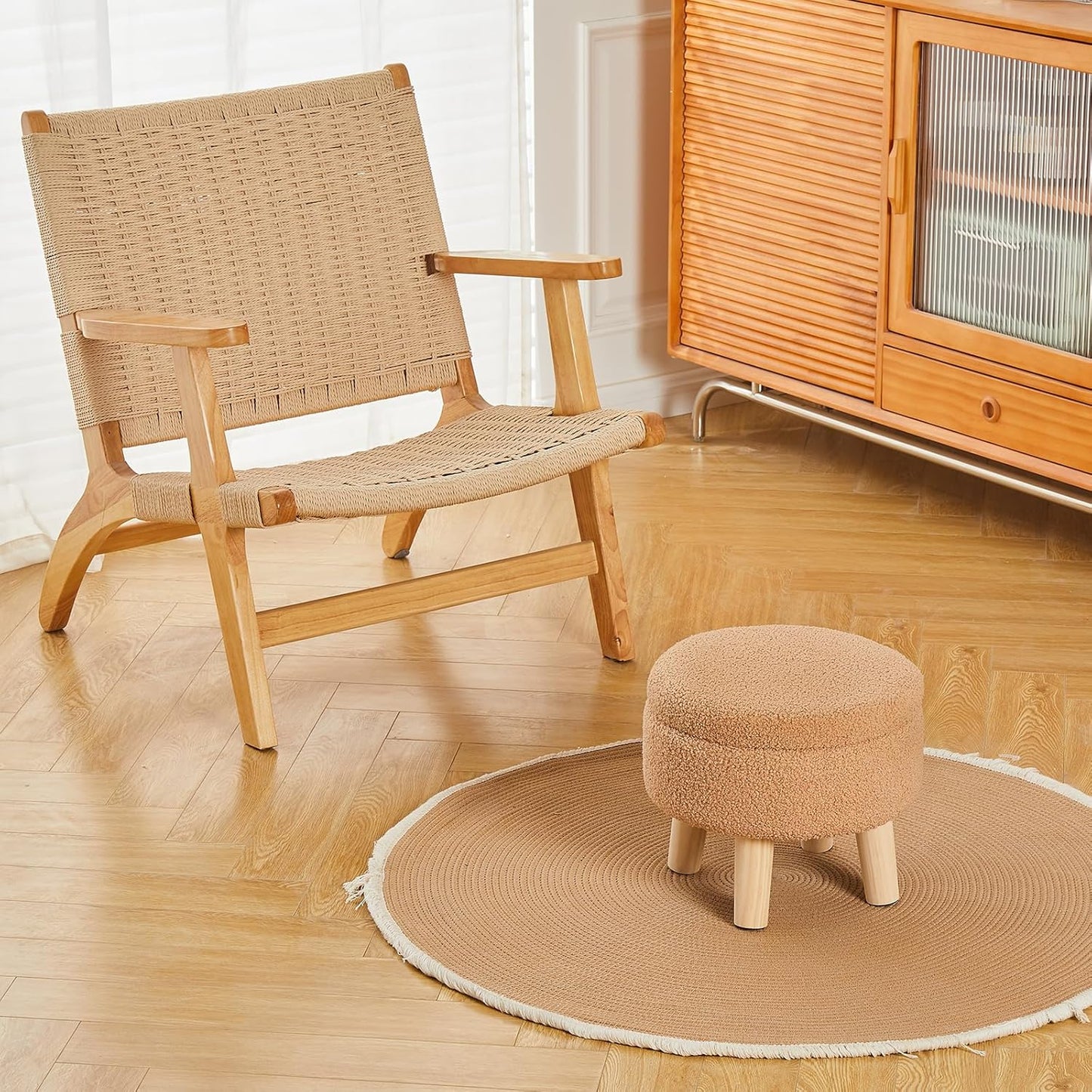 Wimarsbon Storage Ottoman, Modern Round Footrest with Soft Padded Seat, Teddy Velvet Footstool with Wood Legs, Accent Small Table or Plant Stand for Hallway, Living Room (Champagne)